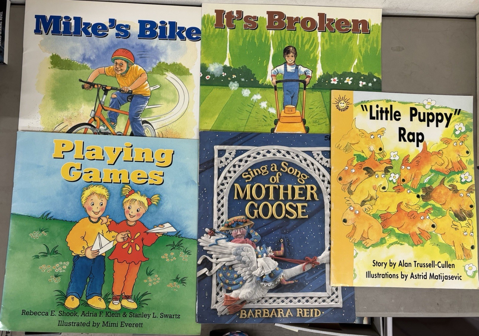 Lot of 20 Large Oversize Easel Big Picture Books Teacher School Story Time Lot#3