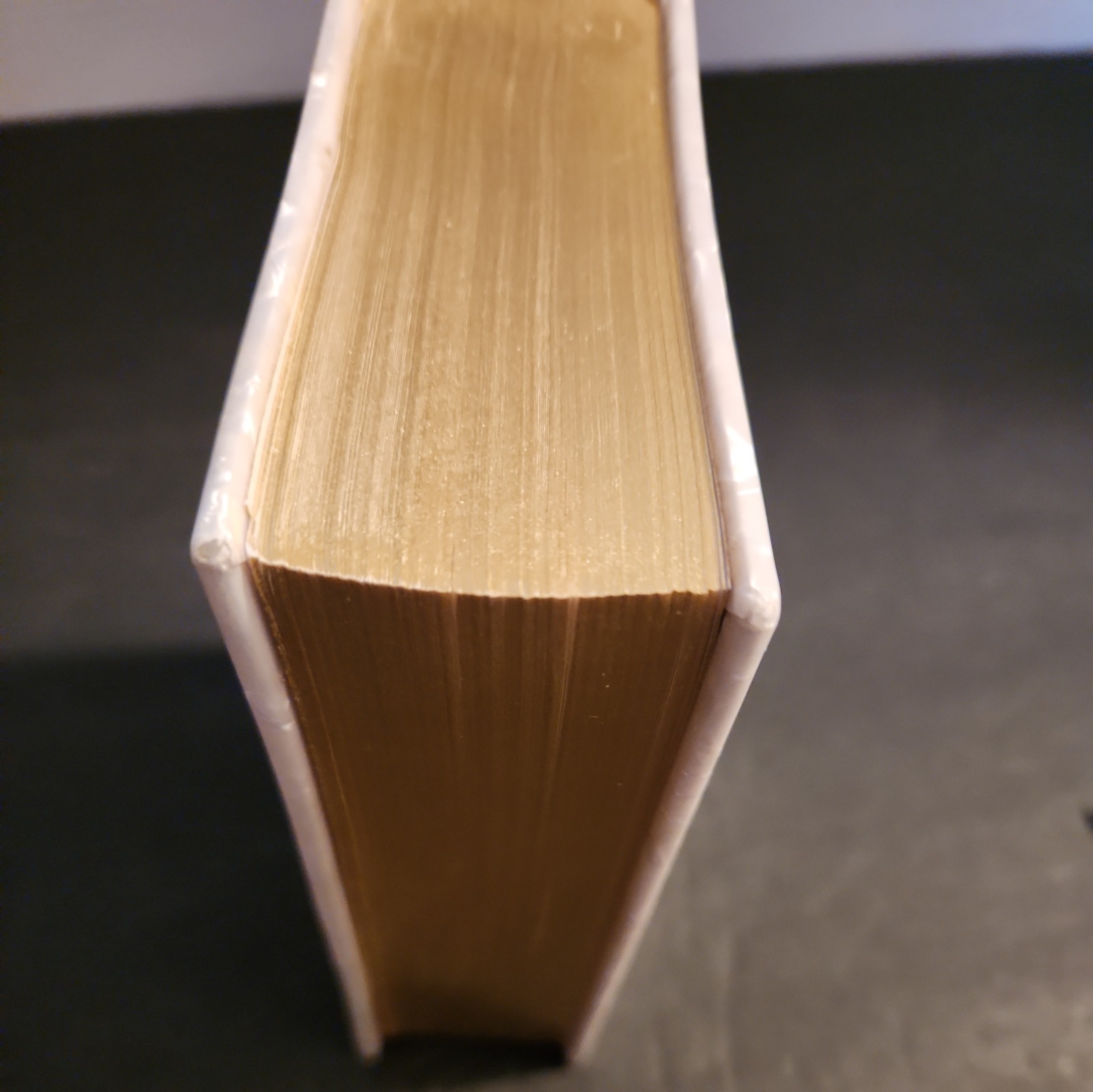Sagrada Biblia — Revelation and the Word 1995 hardcover signed