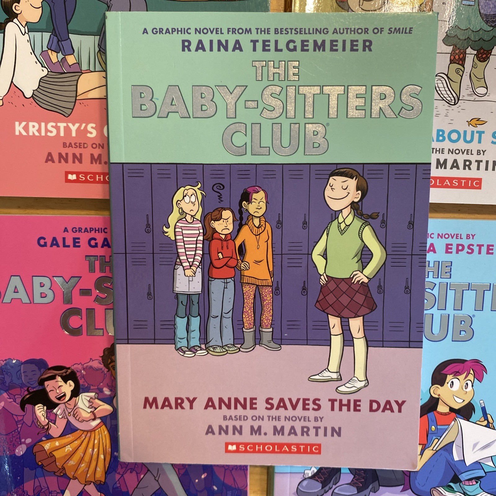 5 Lot Baby-Sitters Club 1-3 by Raina Telgemeier 8 by Gale Galligan & 9 G.Epstein
