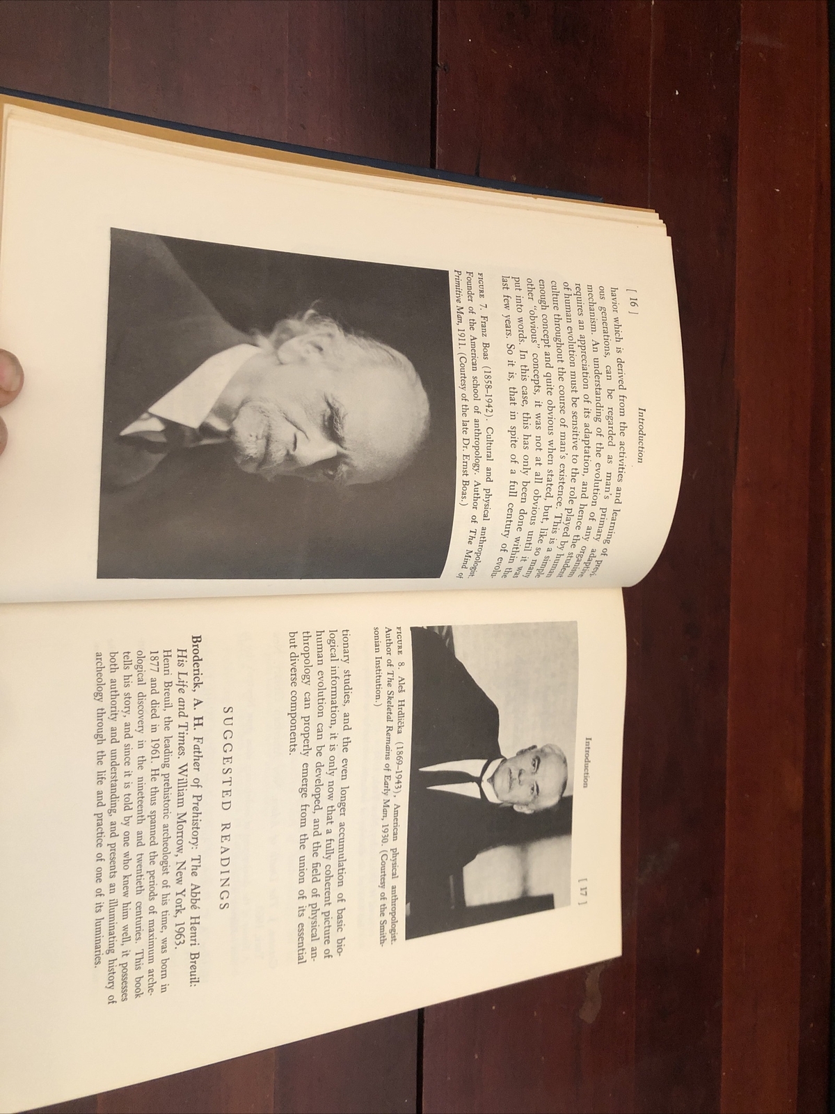 ￼”Man’s Evolution An Introduction to Physical Anthropology” Brace & Montagu 1966