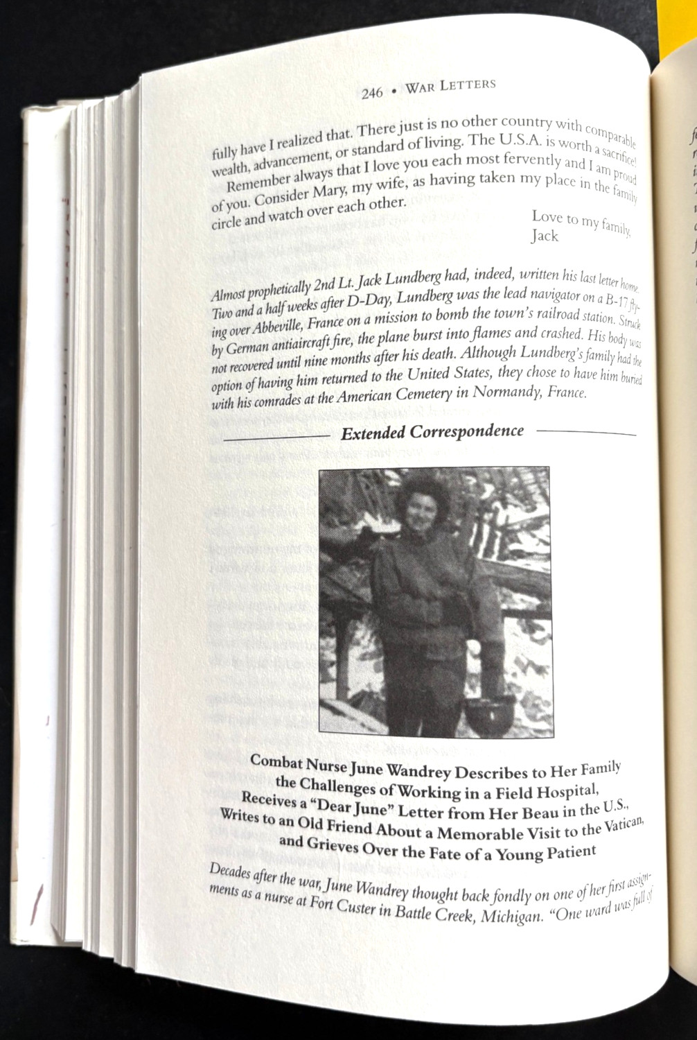 WAR LETTERS (Correspondence from American Wars) Edited by ANDREW CARROLL