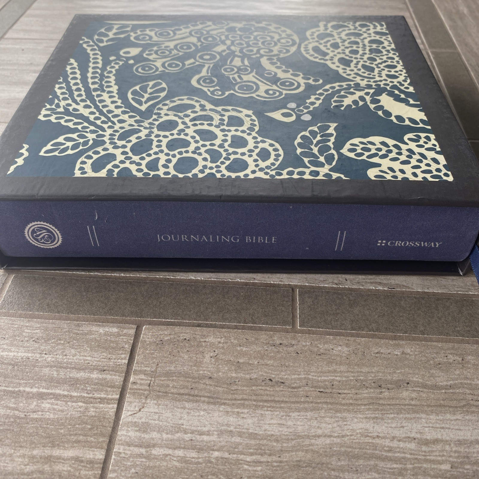 ESV Journaling Bible W/Bible Sleeve Crossway (2015, Hardcover) B290
