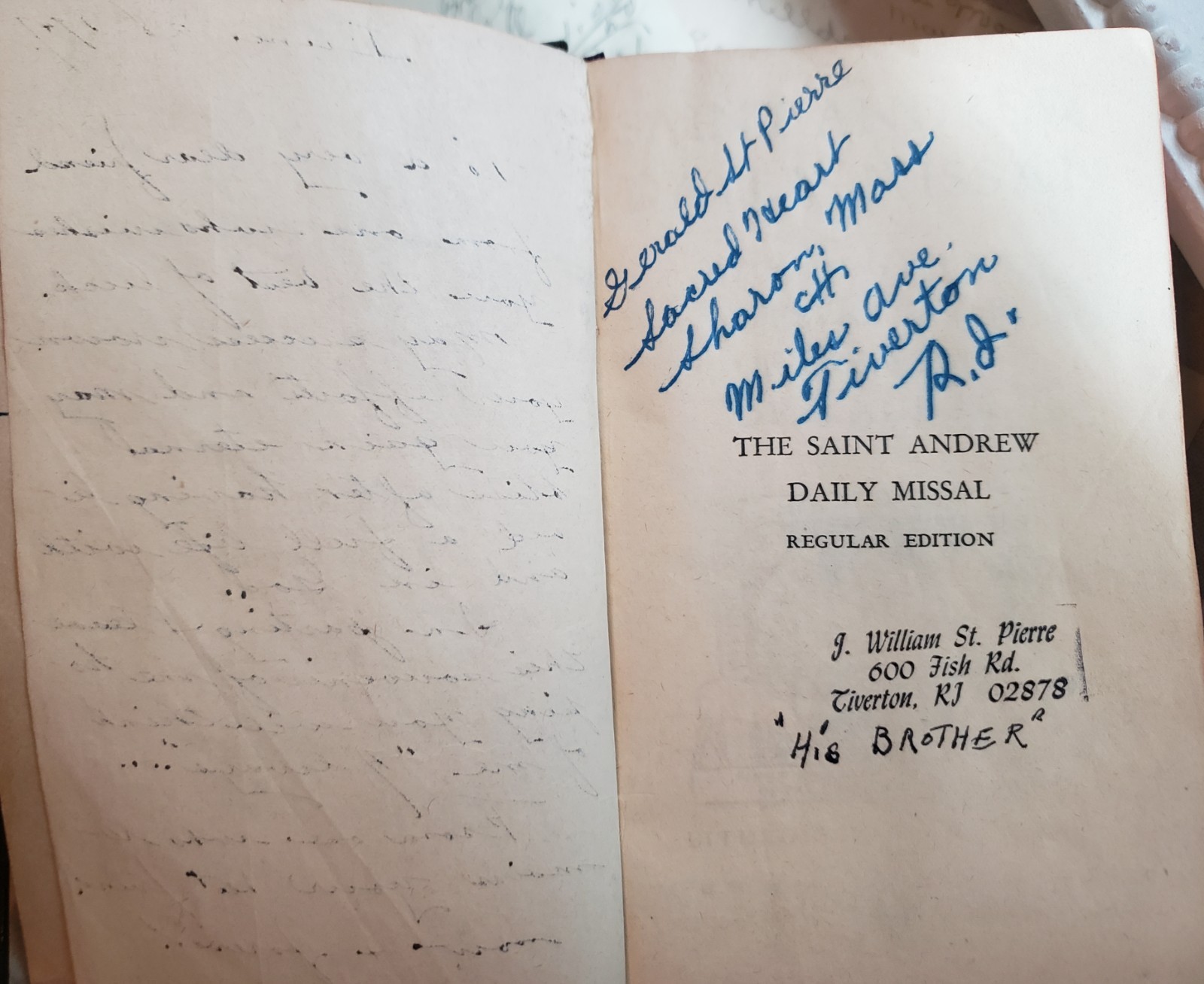 👀VINTAGE SAINT ANDREW DAILY MISSAL REGULAR EDITION 1945