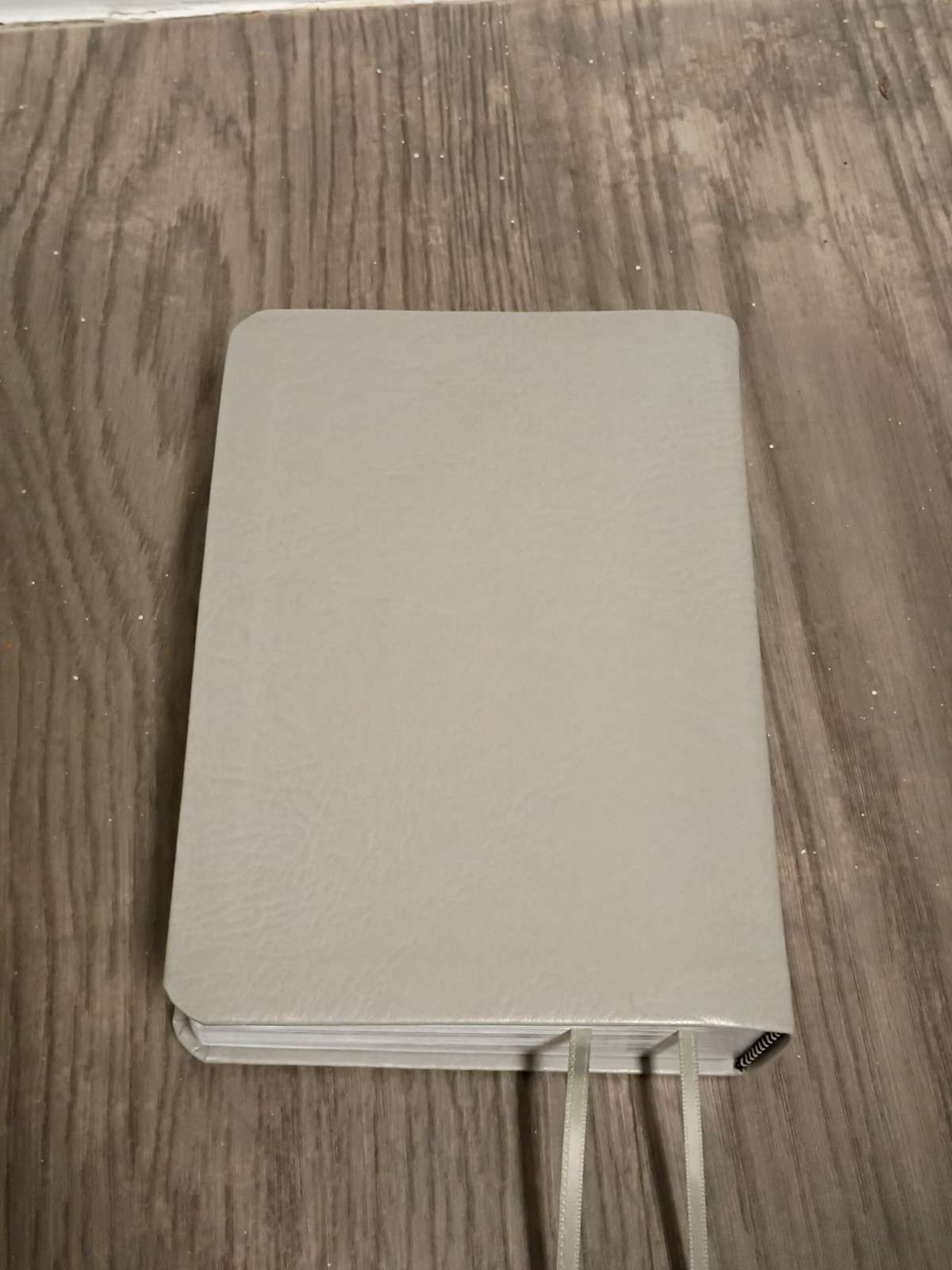 New World Translation Of The Holy Scriptures. 2018 Grey Faux Leather Bound Bible