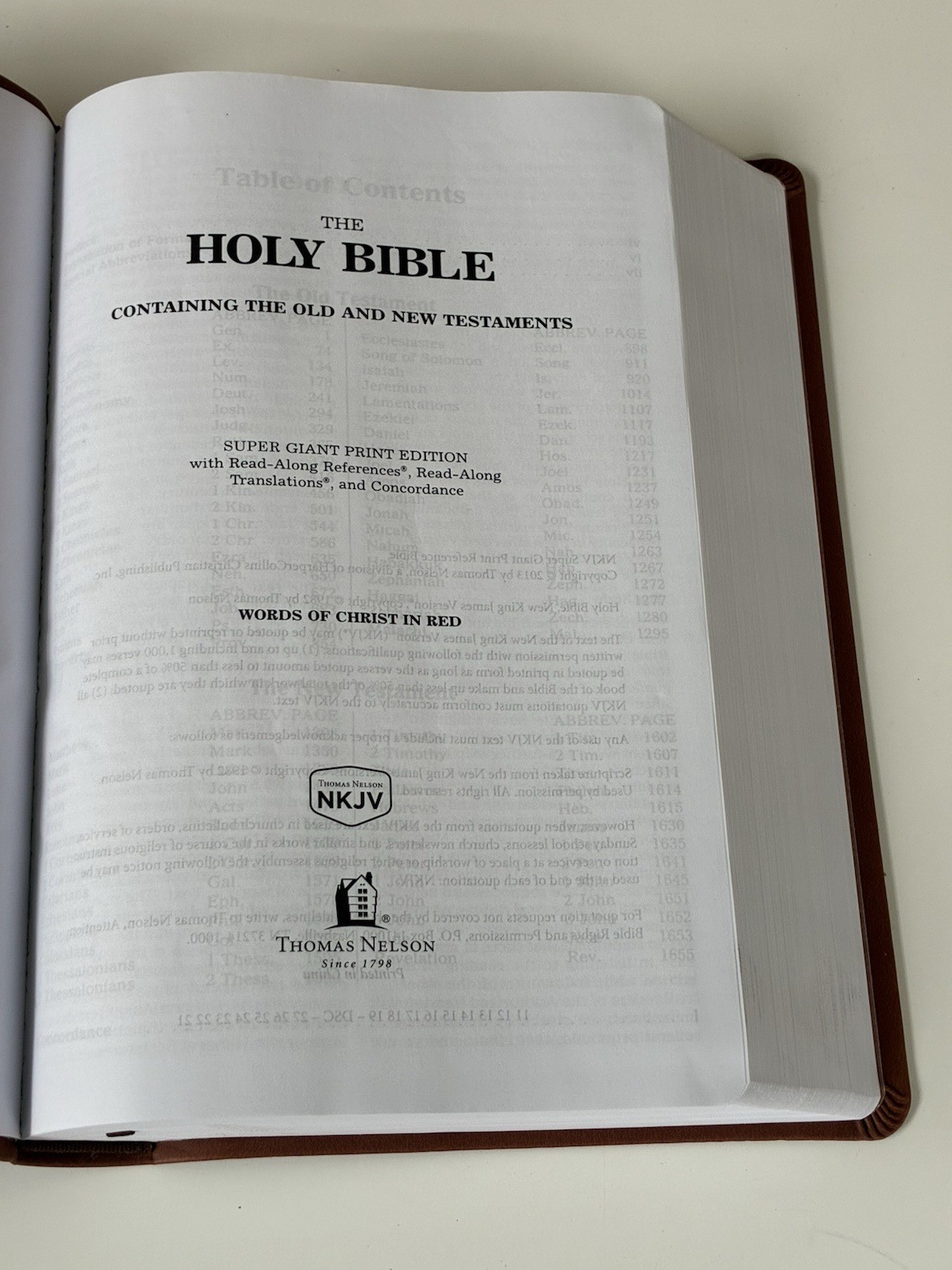 Super Giant Print Bible NKJV Imitation Leather Largest Print 16 point BRAND NEW!