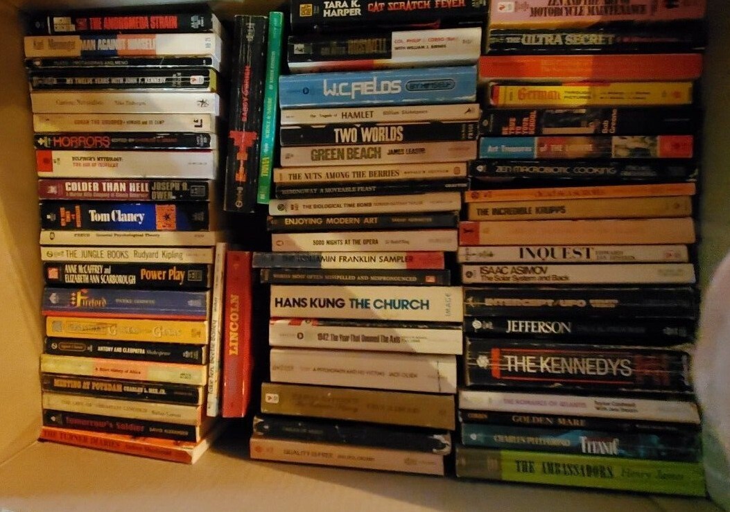 Misc Books History Military Novels Biography Cartoon Complete Your Collection #1