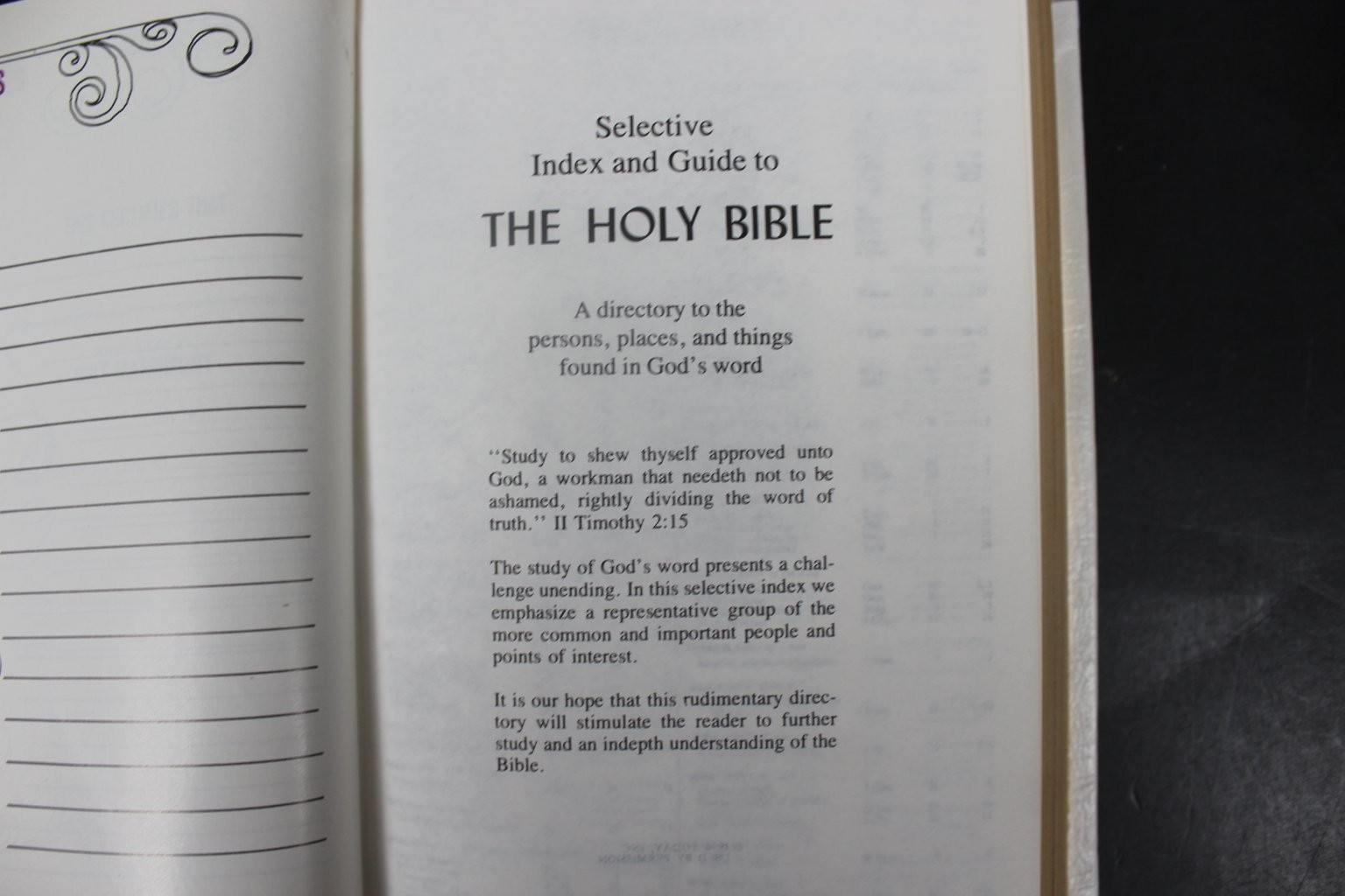 Holy Bible Memorial Edition 1976 Protestant Illustrated Concordance TODAY INC.