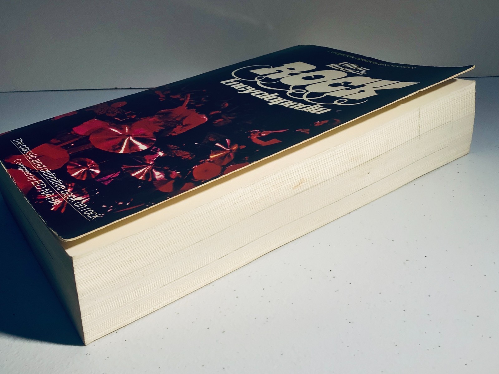 Lillian Roxon’s Rock Encyclopedia (1981, Papertback)