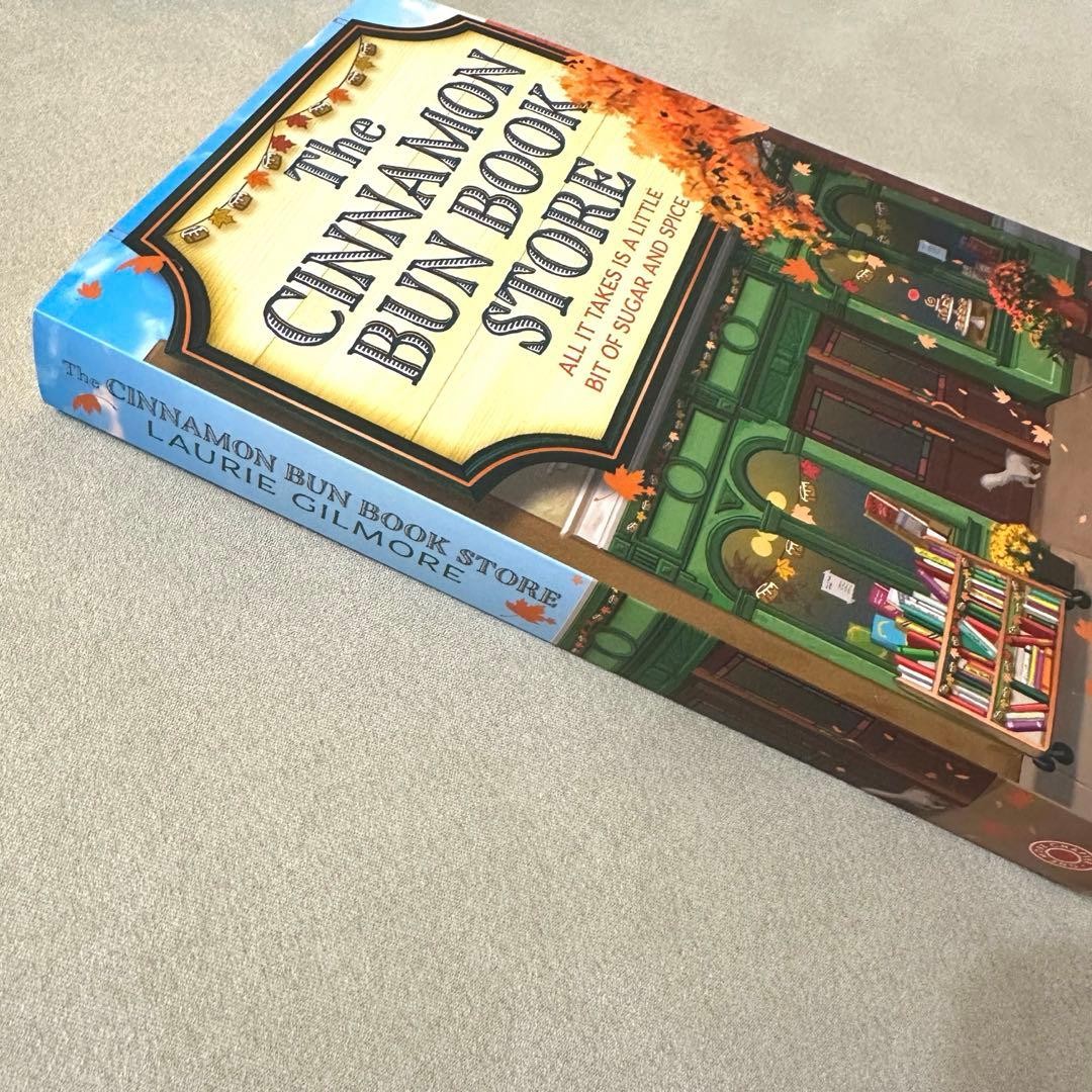 The Cinnamon Bun Book Store Laurie Gilmore Paperback 384 pages Good Condition