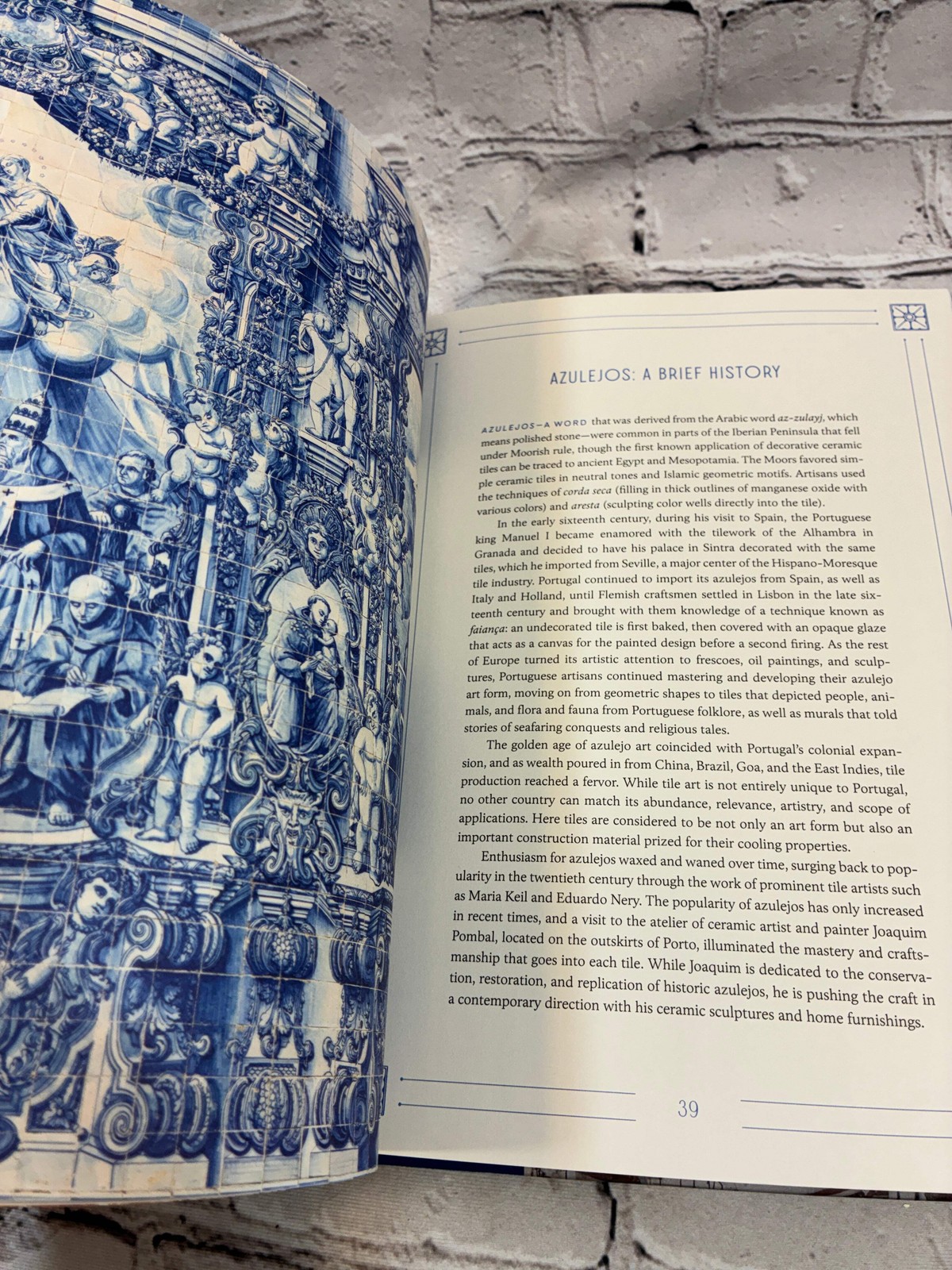 Patterns of Portugal: A Journey Through Colors, History, Tiles, and Architecture