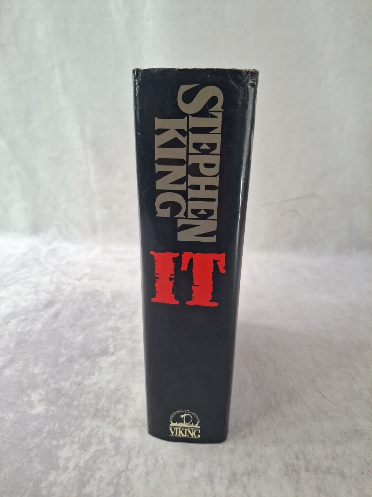 IT by Stephen King (1986) 1st Edition, 2nd Printing Hardcover SHELF