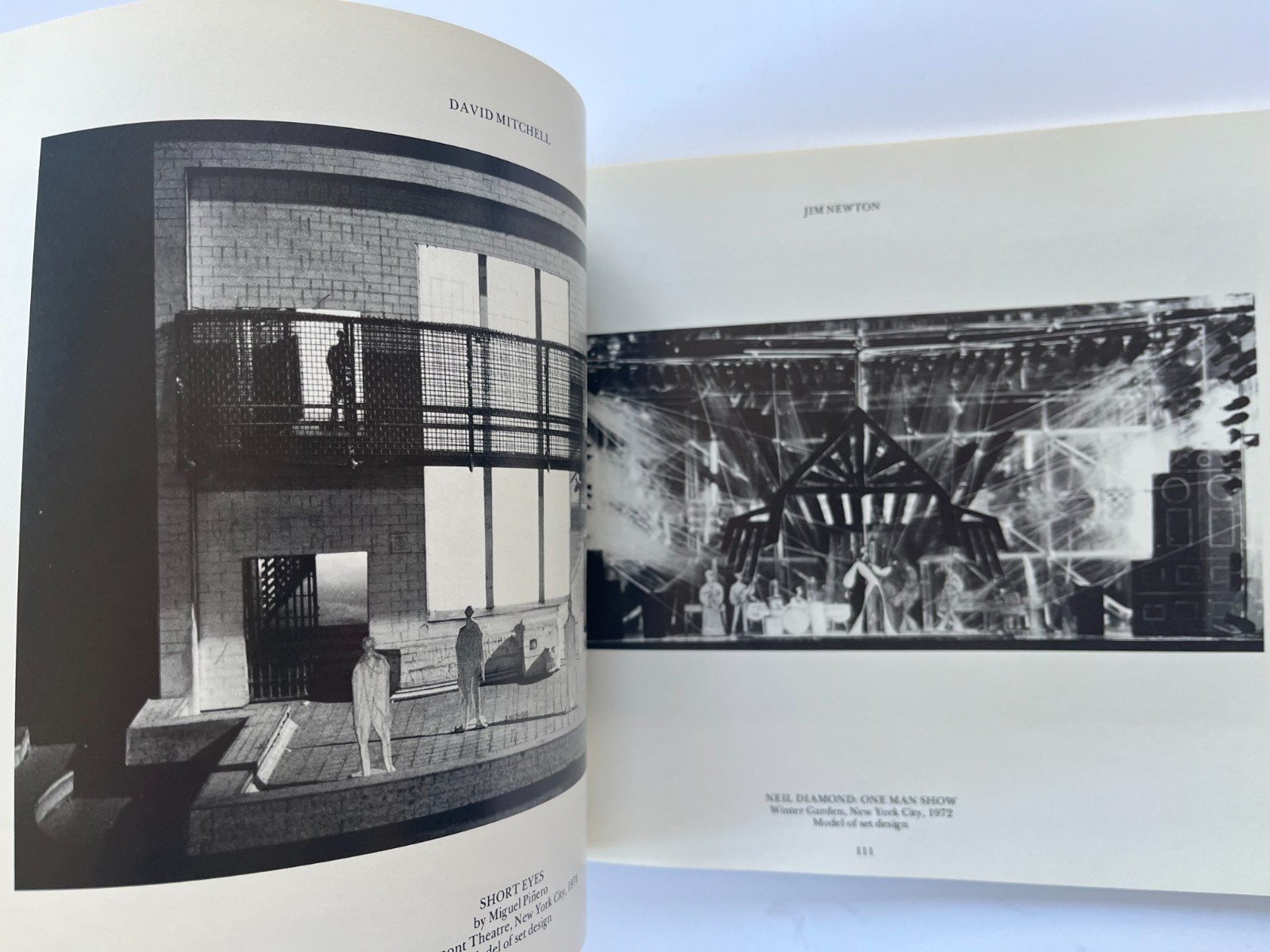 CONTEMPORARY STAGE DESIGN USA 1974 survey catalog 20th century theatre art