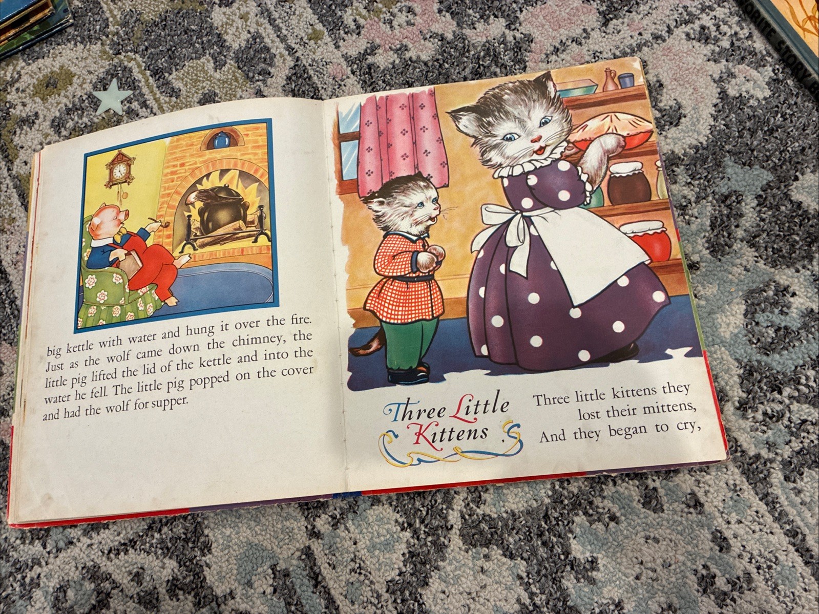 Vintage THREE FAMOUS STORIES Three Little Kittens Three Bears Three Pigs 1941