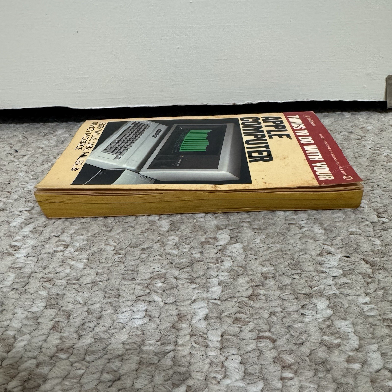 APPLE COMPUTER, Things To Do With Your, Paperback Vintage 1983 Rare