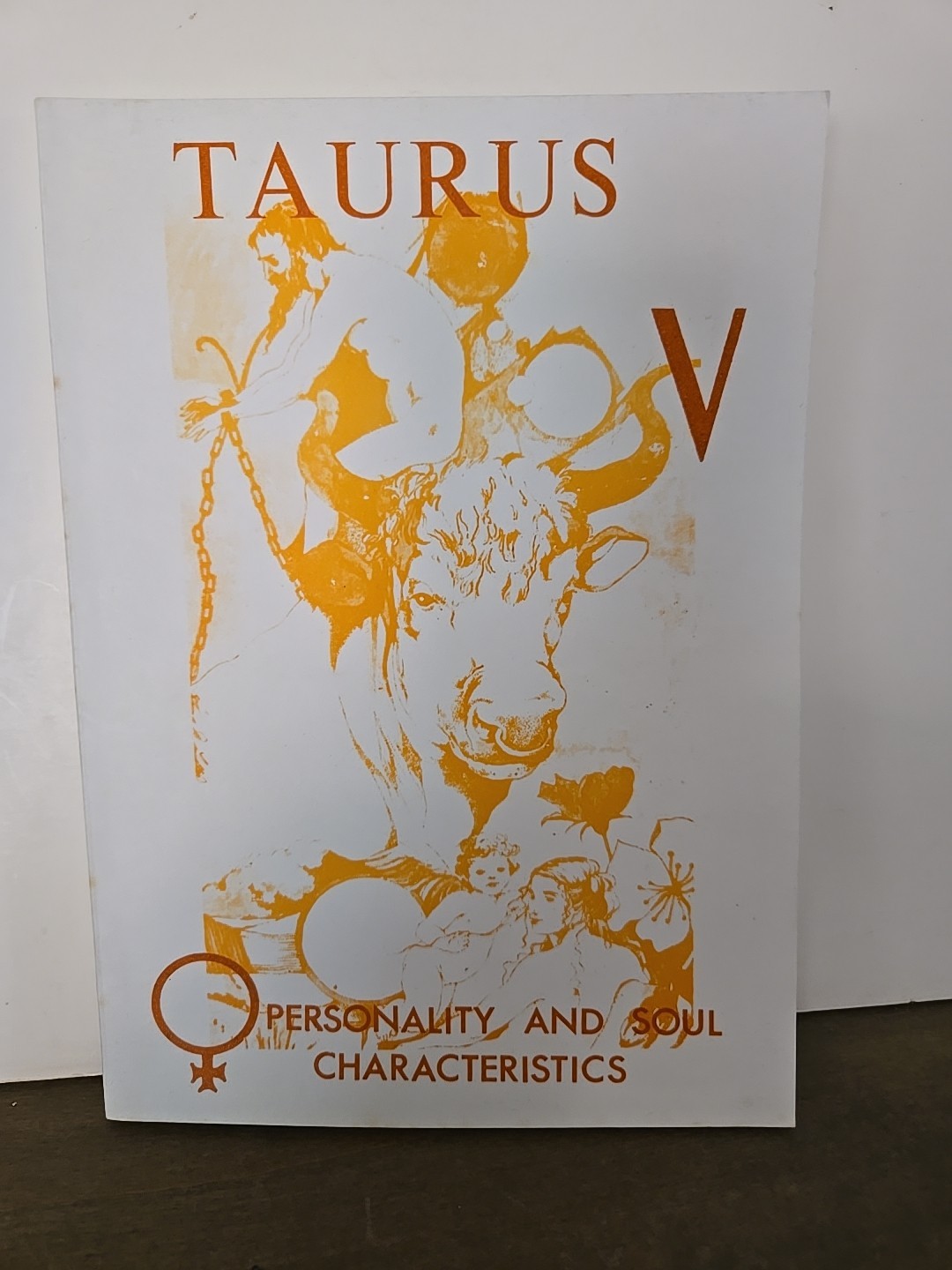 Taurus Astrology Guide Personality & Soul Characteristics. Paperback 72 Pages