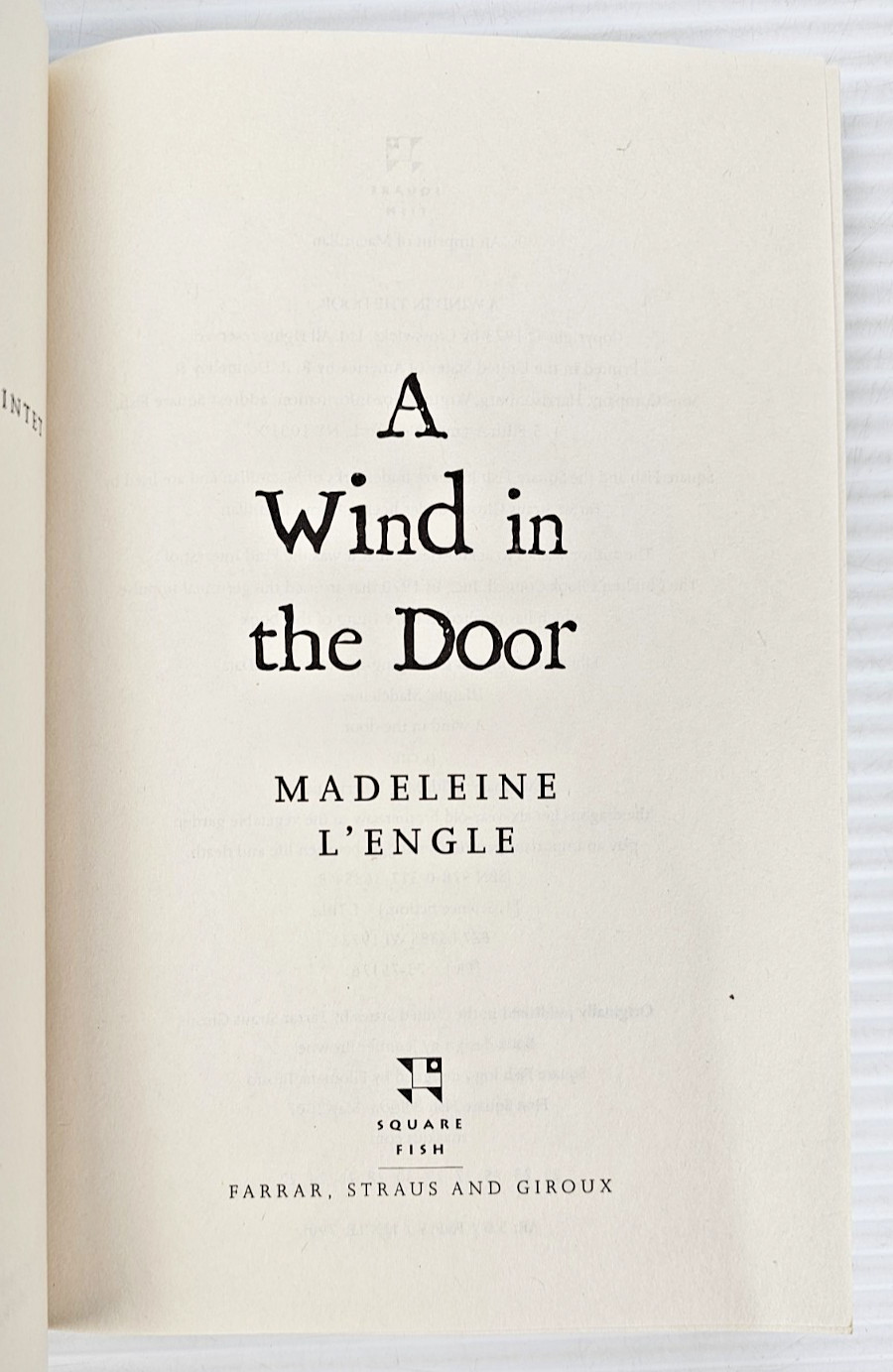 Madeleine L’Engle Book Set Wrinkle In Time, Swiftly Tilting Planet, Many Waters+