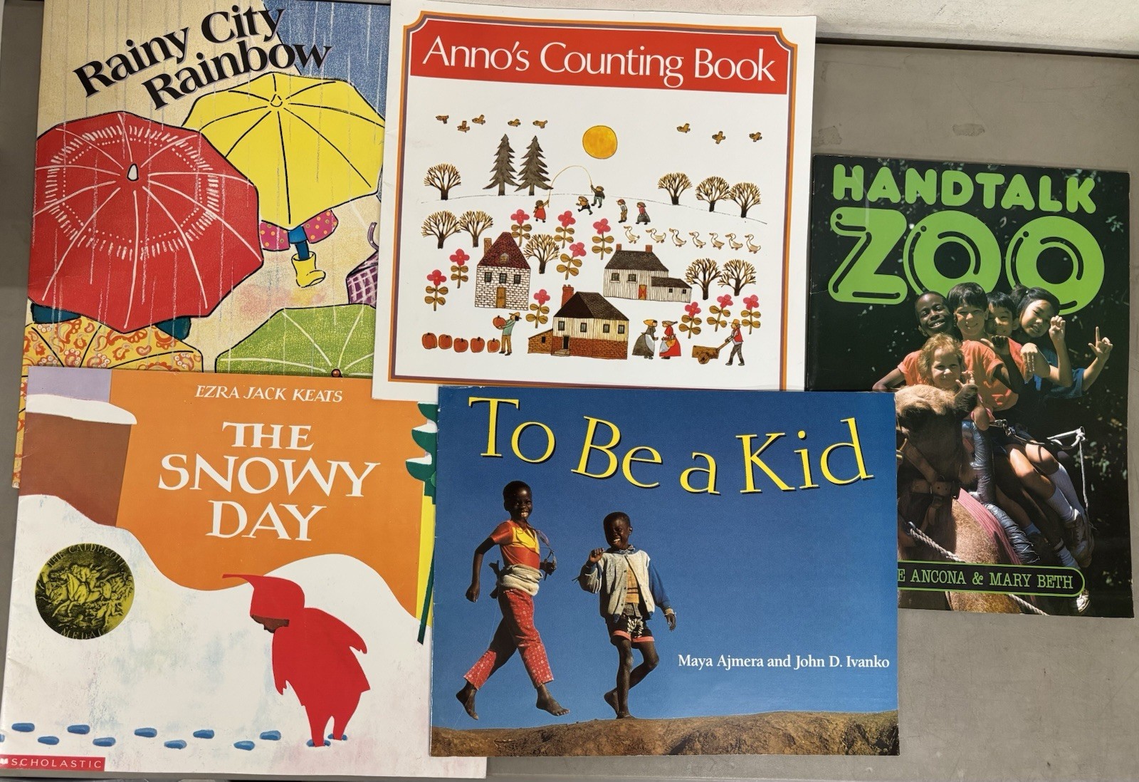 Lot of 20 Large Oversize Easel Big Picture Books Teacher School Story Time Lot#2
