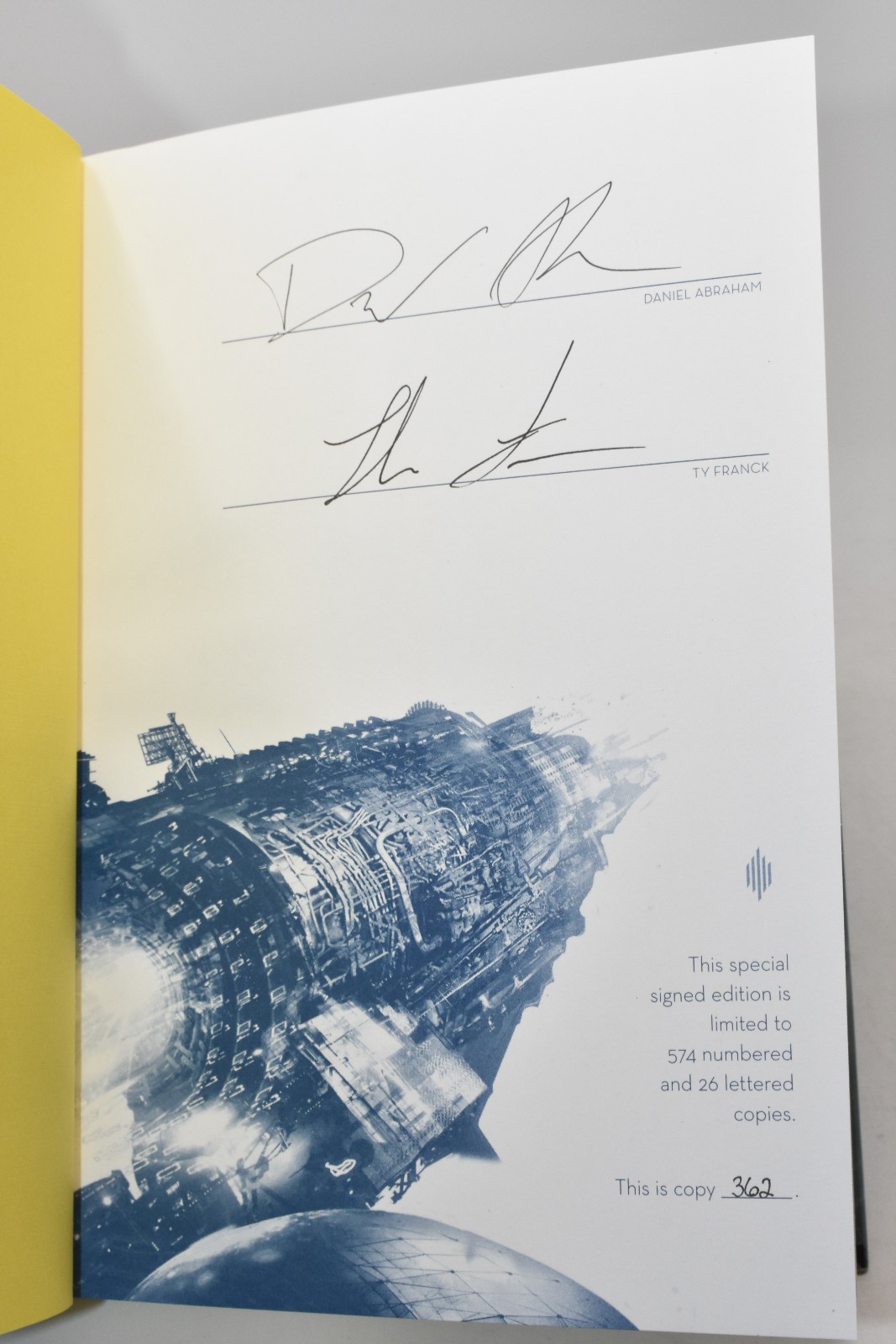 SIGNED LIMITED Babylon’s Ashes James S.A. Corey Subterranean Press (Leviathan)