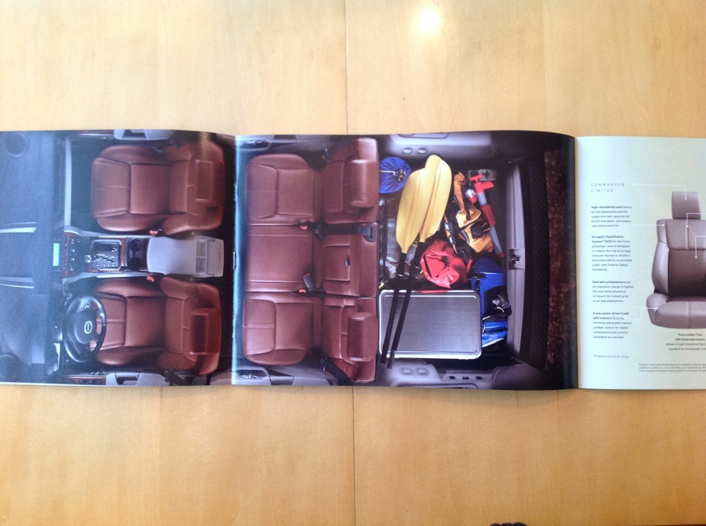 2006 Jeep Commander Limited Quadra 5.7L HEMI V8 4.7L SUV Catalog Brochure Book