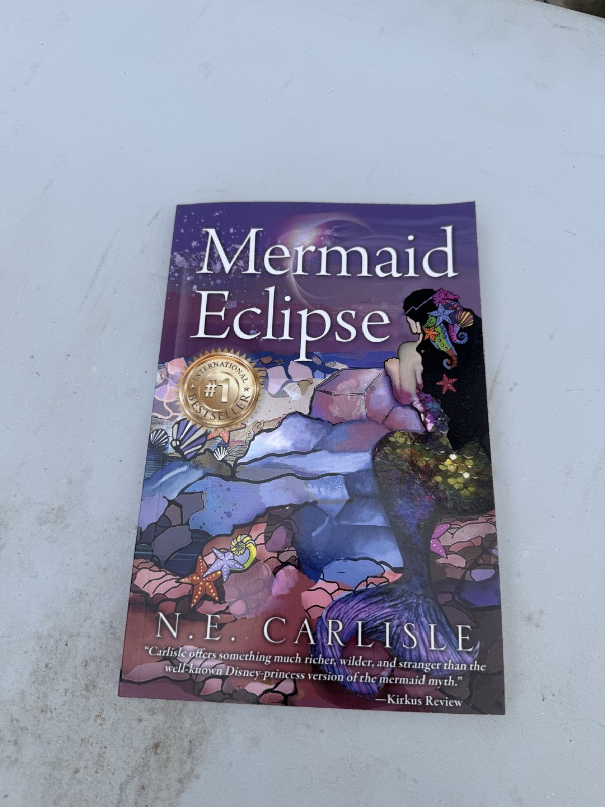 Carlisle N E Mermaid Eclipse BOOK NEW WITH MAGNET AND BOOK MARK SR#2