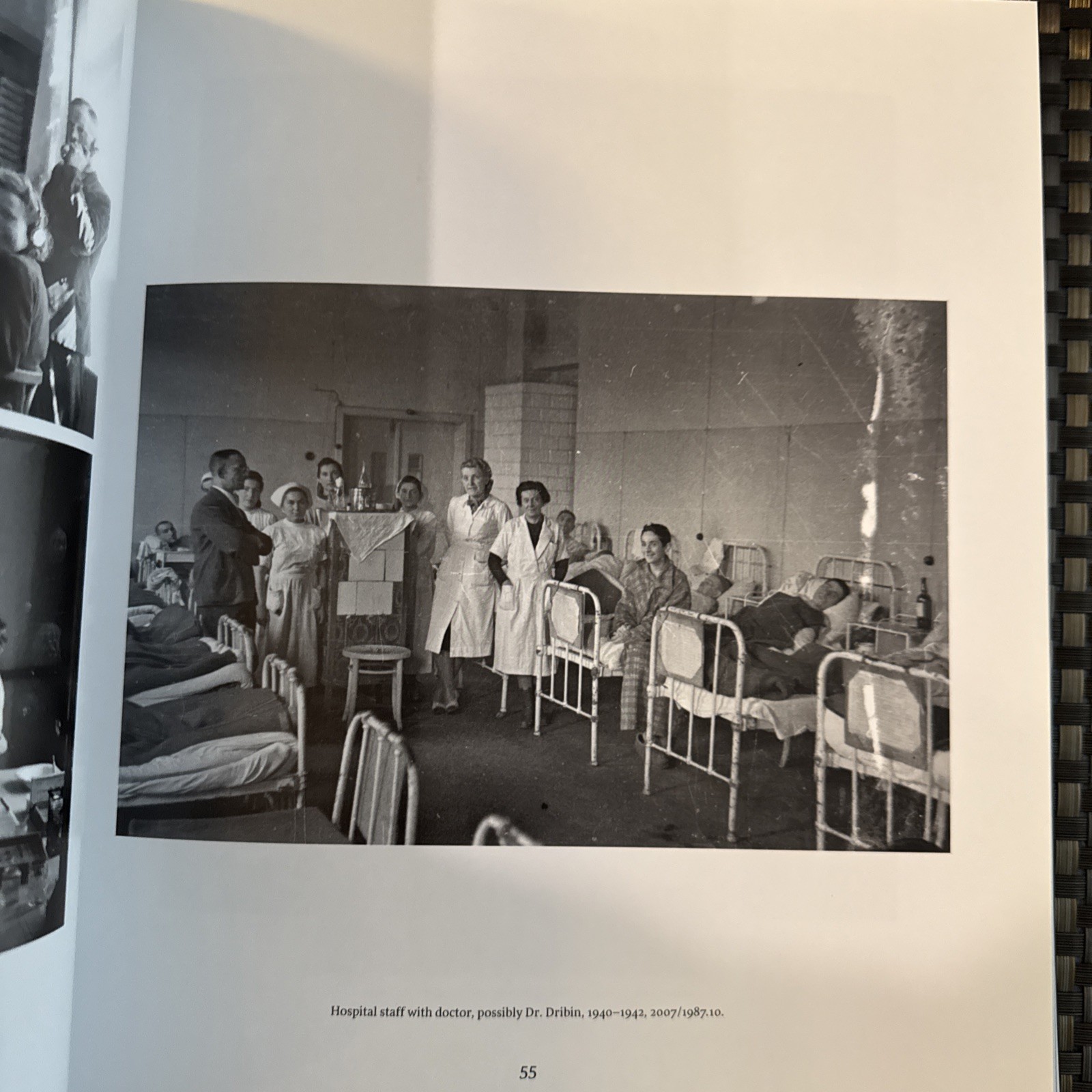 Memory Unearthed: The Lodz Ghetto Photographs of Henryk Ross by Maia-Mari Sutnik