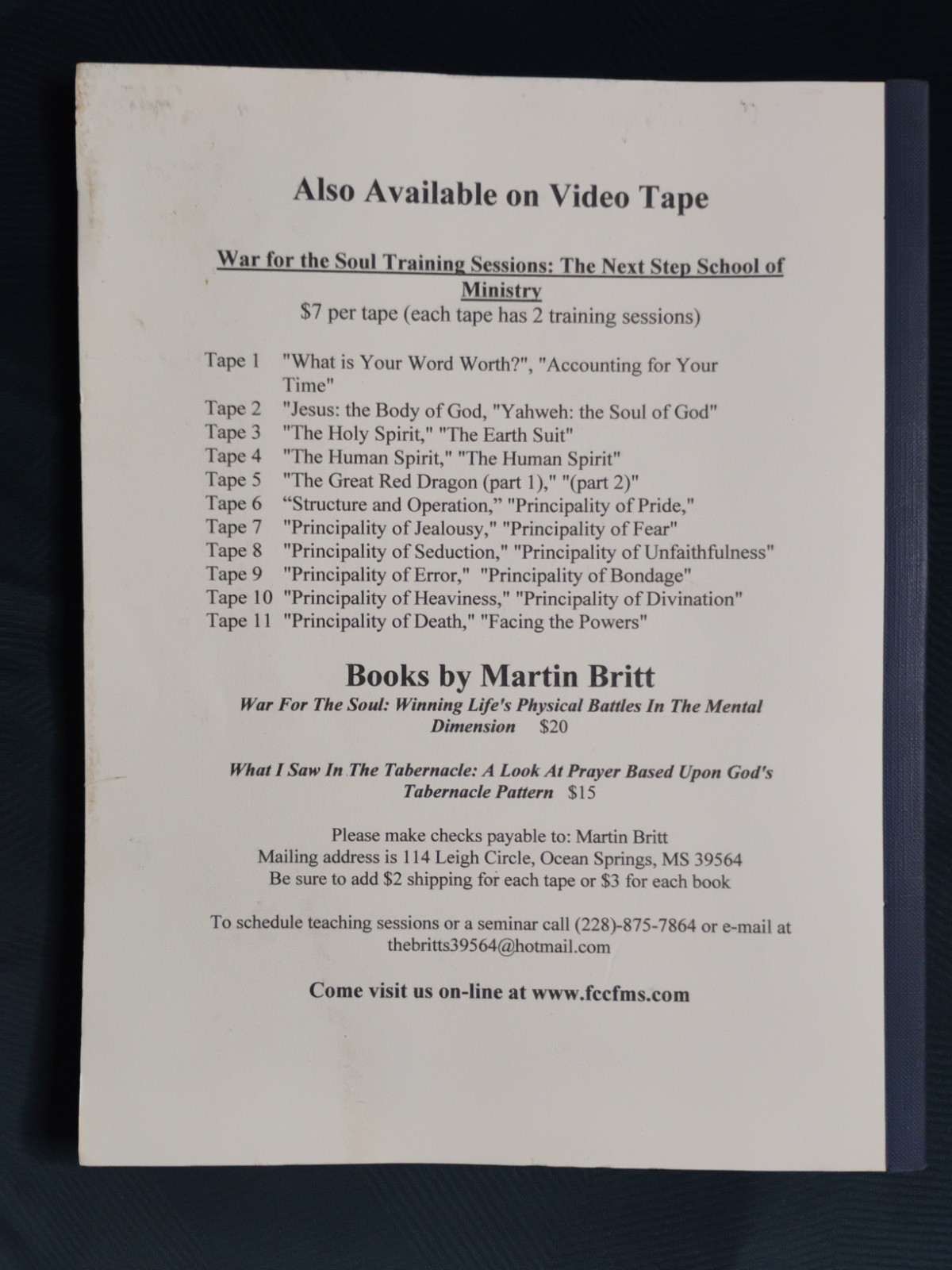 SEVEN CHURCHES OF REVELATION: JESUS‘ LETTERS TO THE CHURCH (2002 TPB)