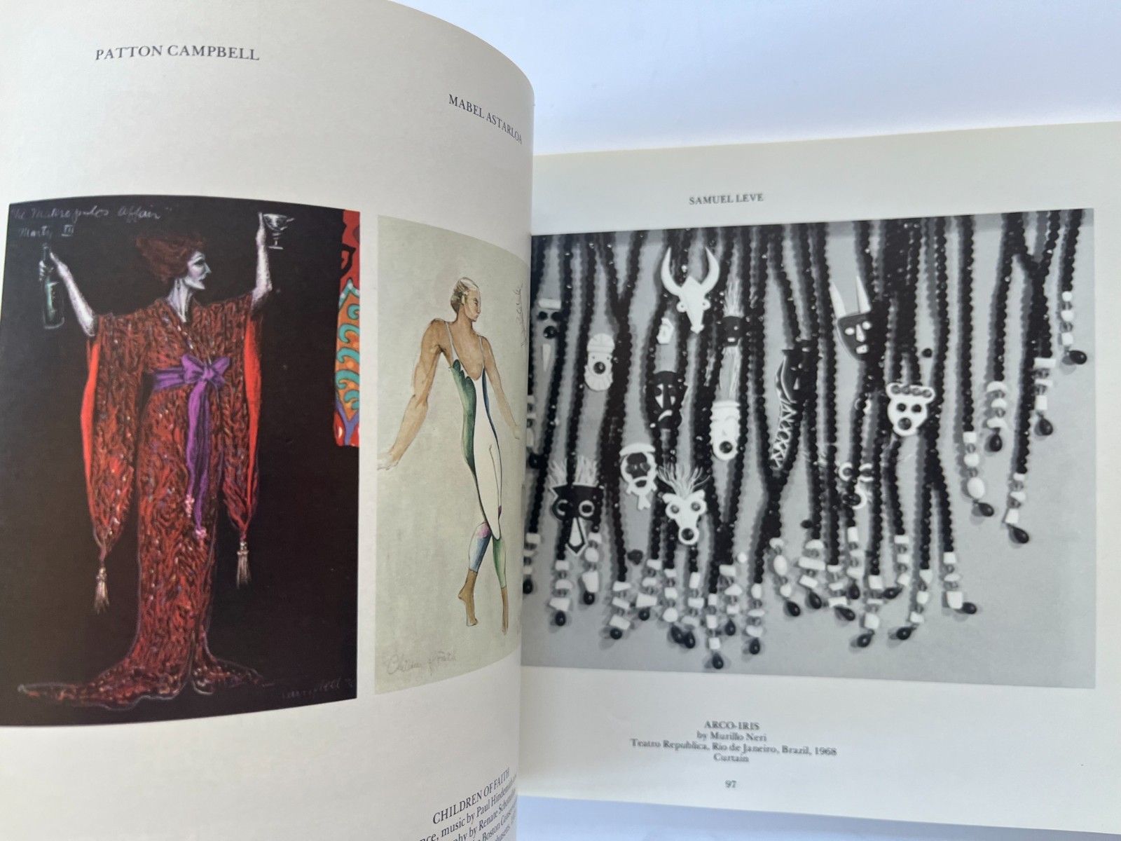 CONTEMPORARY STAGE DESIGN USA 1974 survey catalog 20th century theatre art