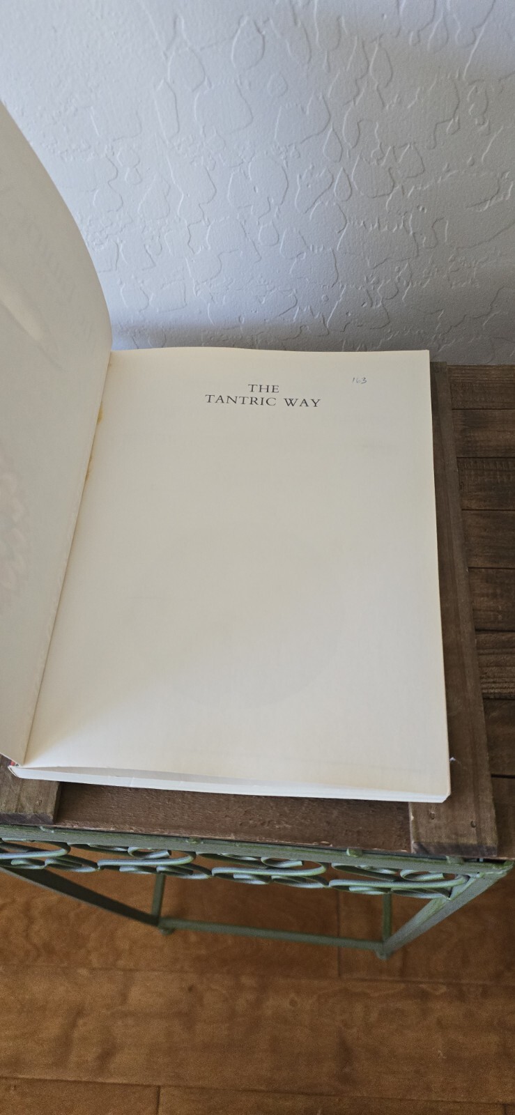 The Tantric Way: Art, Science, Ritual Ajit Mookerjee & Madhu