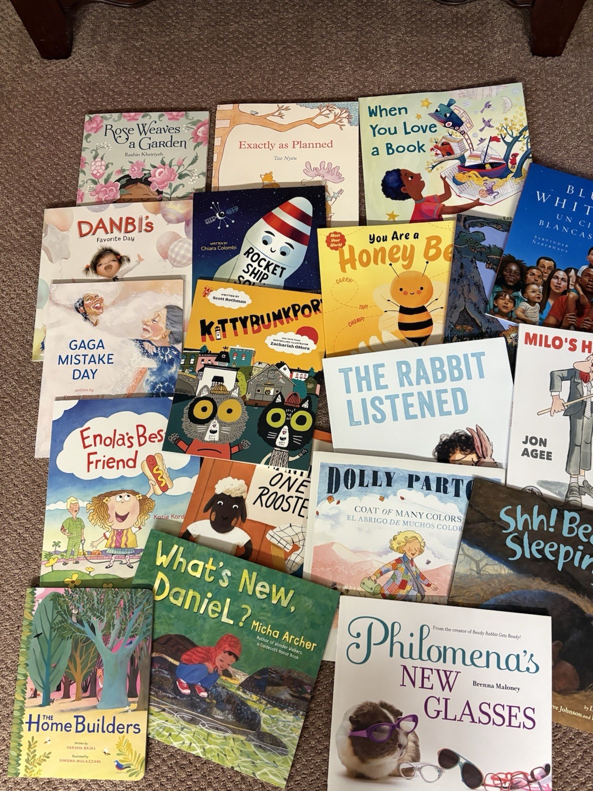 Lot of 19 Kids Children’s Softcover Books – EUC