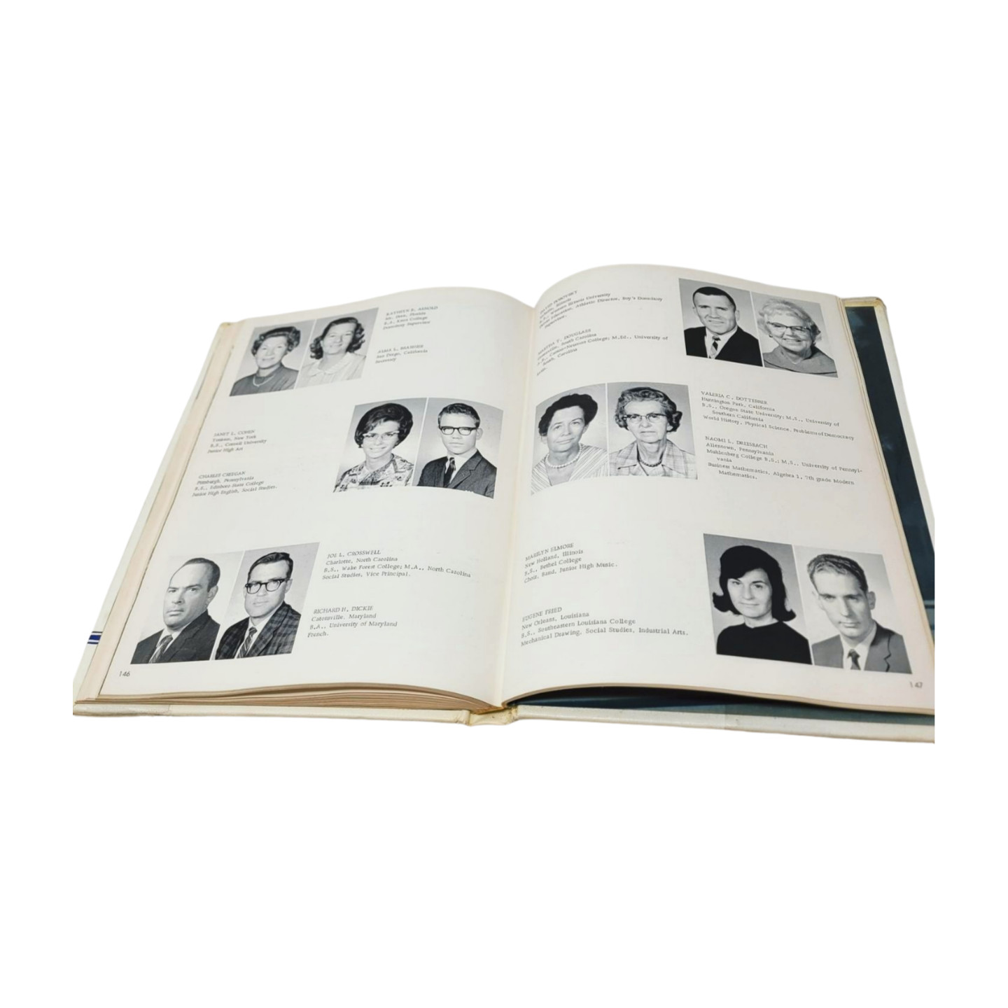 1966 SEOUL AMERICAN HIGH SCHOOL YEARBOOK SEOUL, South KOREA CHOSUN