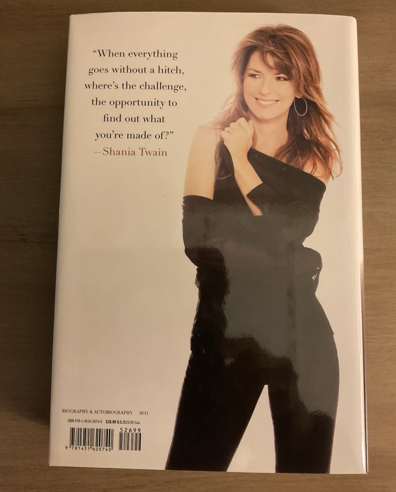 ShHANIA TWAIN Signed “From this Moment On” Book NM In Person Autograph @ B&N
