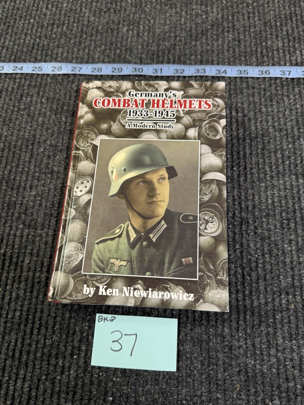 German Combat Helmets 1933=1945 A Modern Study Bk-b37
