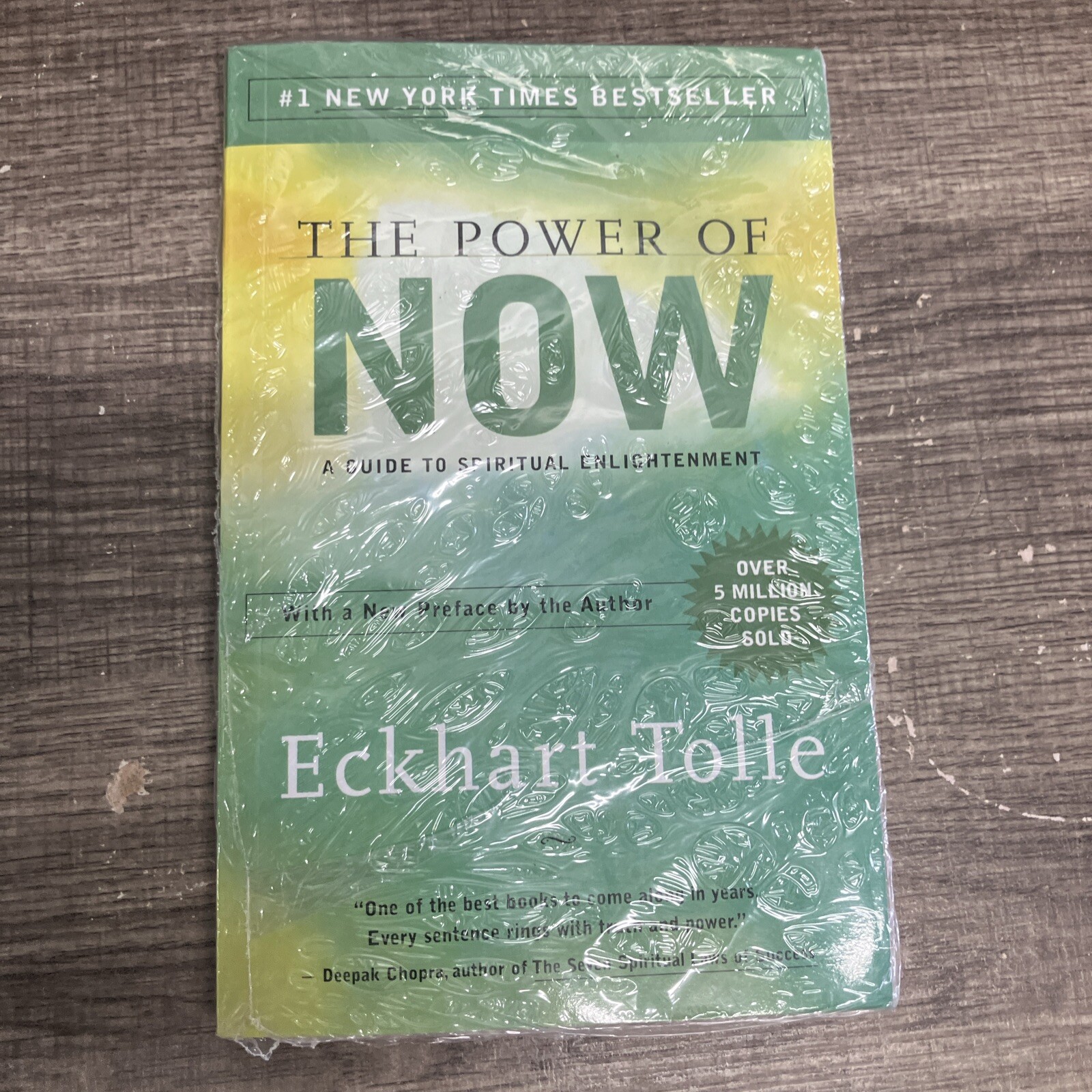 The Power of Now: A Guide to Spiritual Enlightenment by Eckhart Tolle Paperback