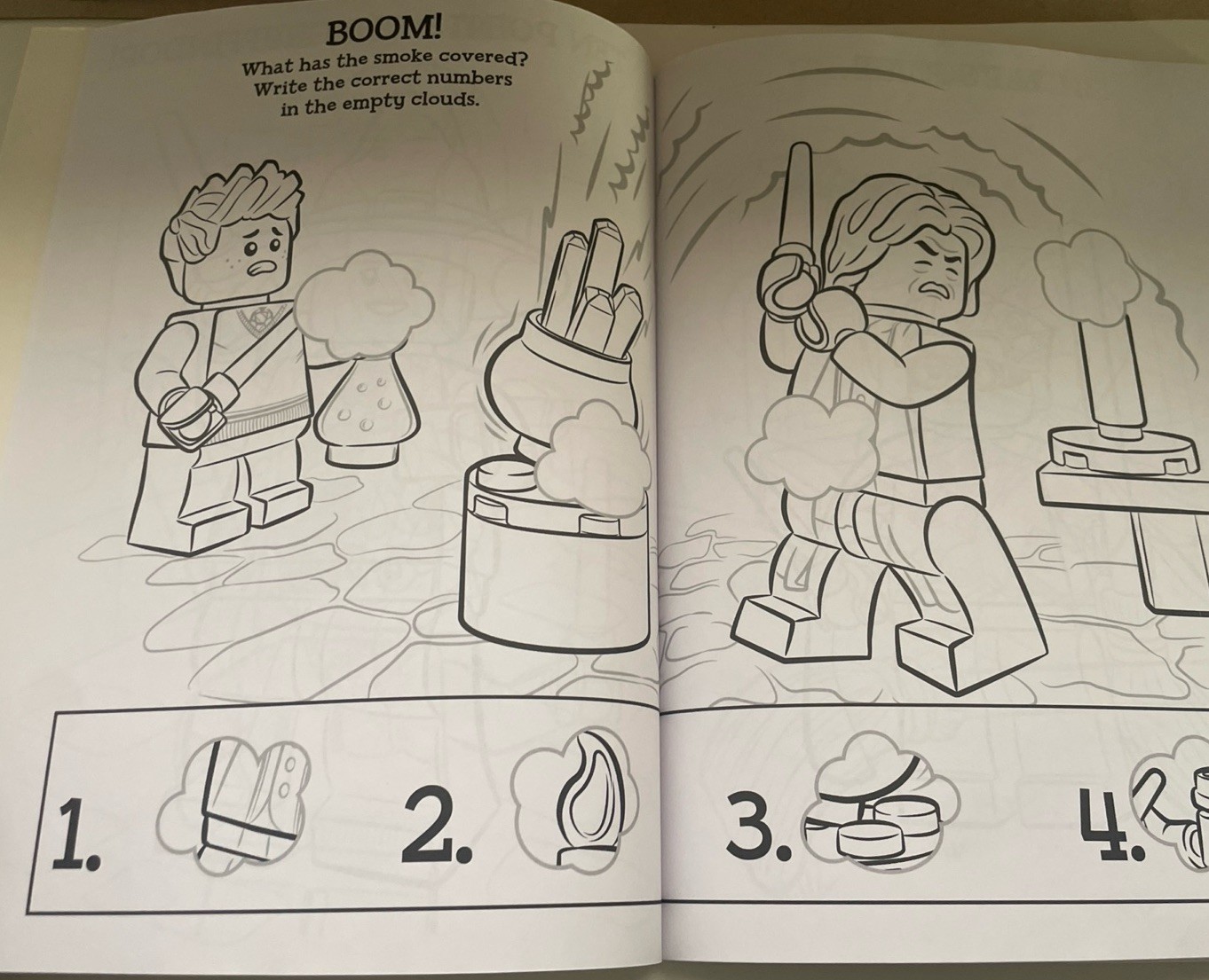 LEGO Harry Potter: Color the Wizarding World Coloring Book. 48 Pages.