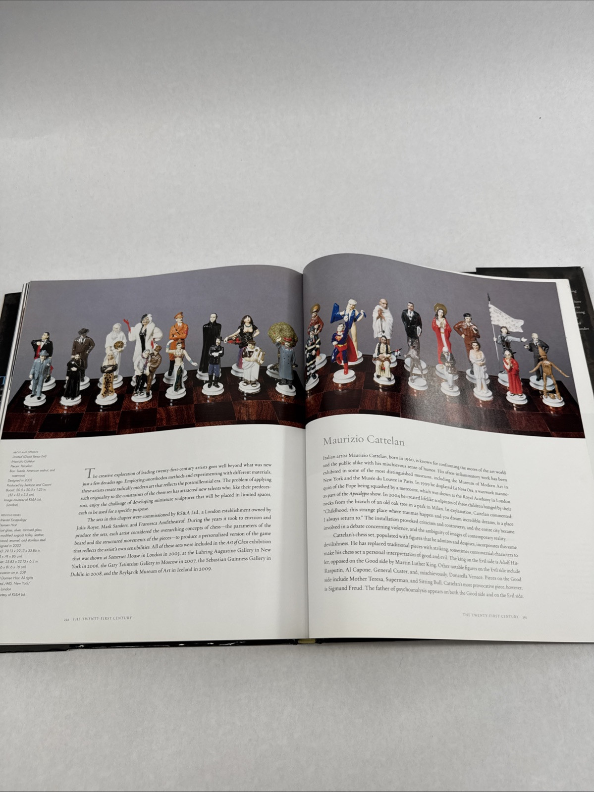 Chess Masterpieces: One Thousand Years of Extraordinary Chess Set