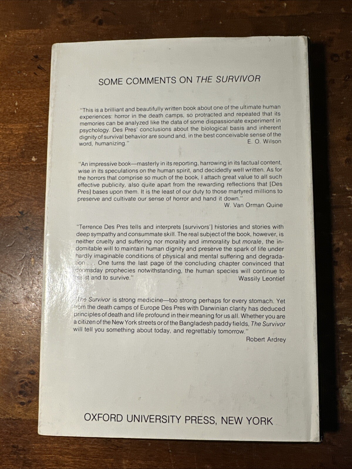 The Survivor An Anatomy of Life in the Death Camps Terrence Des Pres 1976 HCDJ