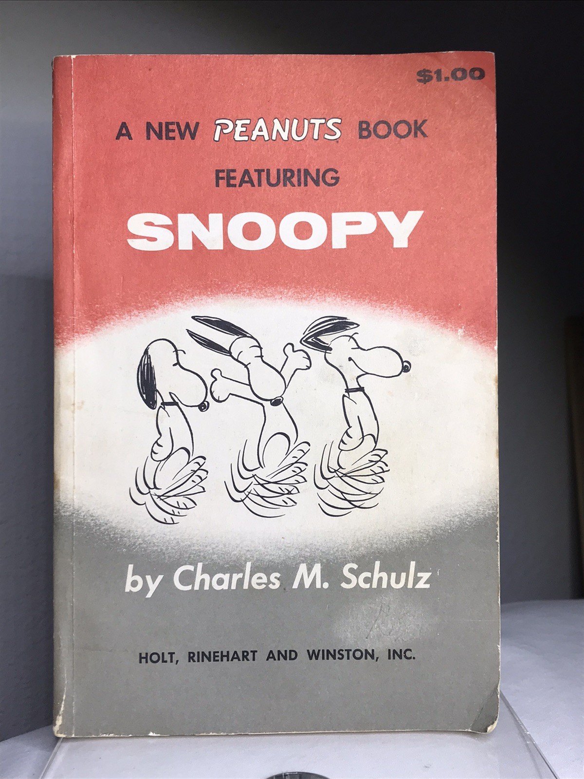Vintage Snoopy & Snoopy Come Home Charles Schulz Paperback Comic Books Lot Of 2