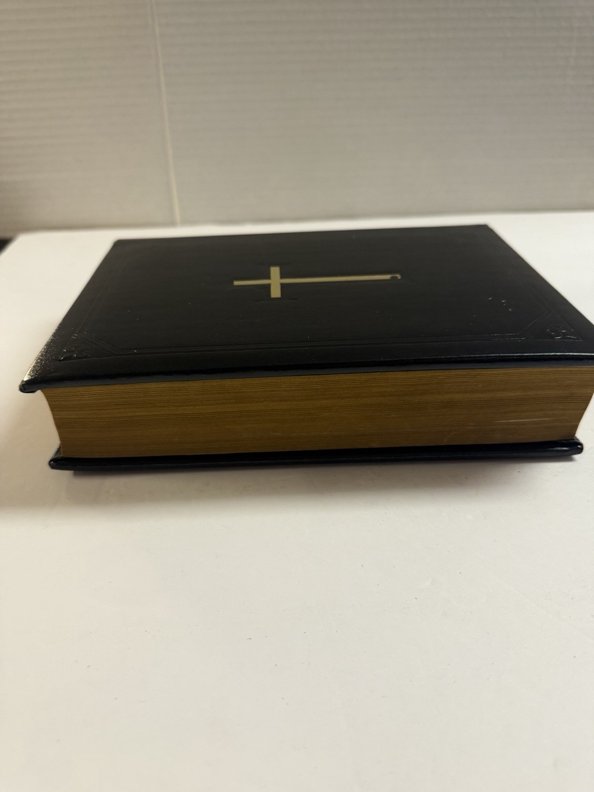 The Holy Bible Douay-Rheims Version TAN 1989 – Faux Leather Bound Hardcover