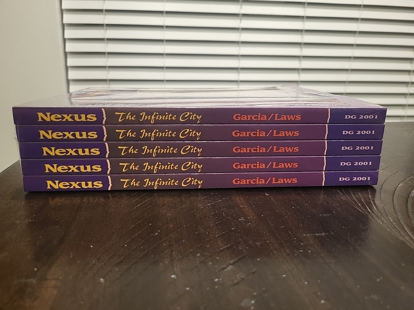 Nexus: The Infinite City Realities on the Edge Sealed Pack Of 5 – Daedalus Games