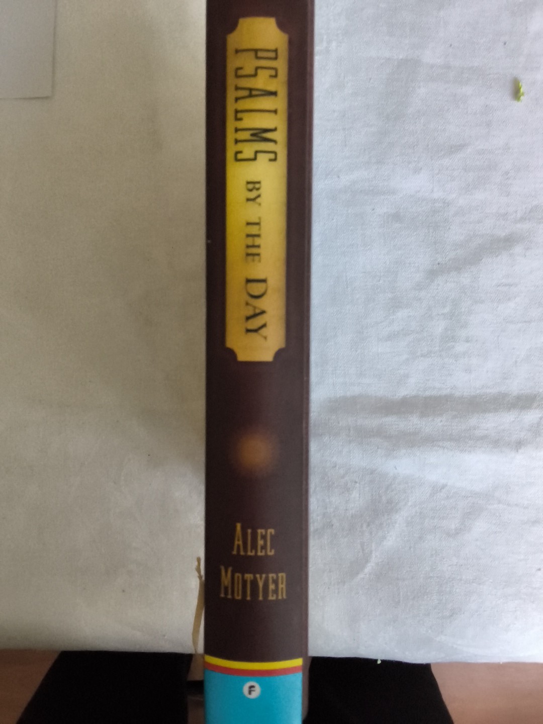 Psalms by the Day: A New Devotional Translation – Motyer, Alec – hardcover