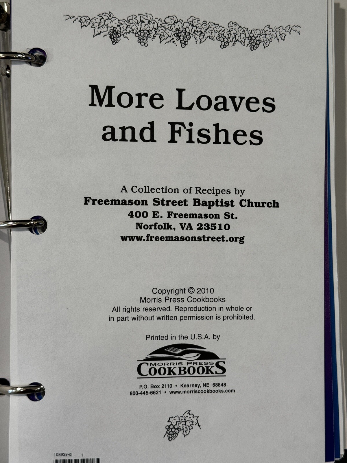 More Loaves And Fishes COOKBOOK Freemason Street Baptist Church 276 pages