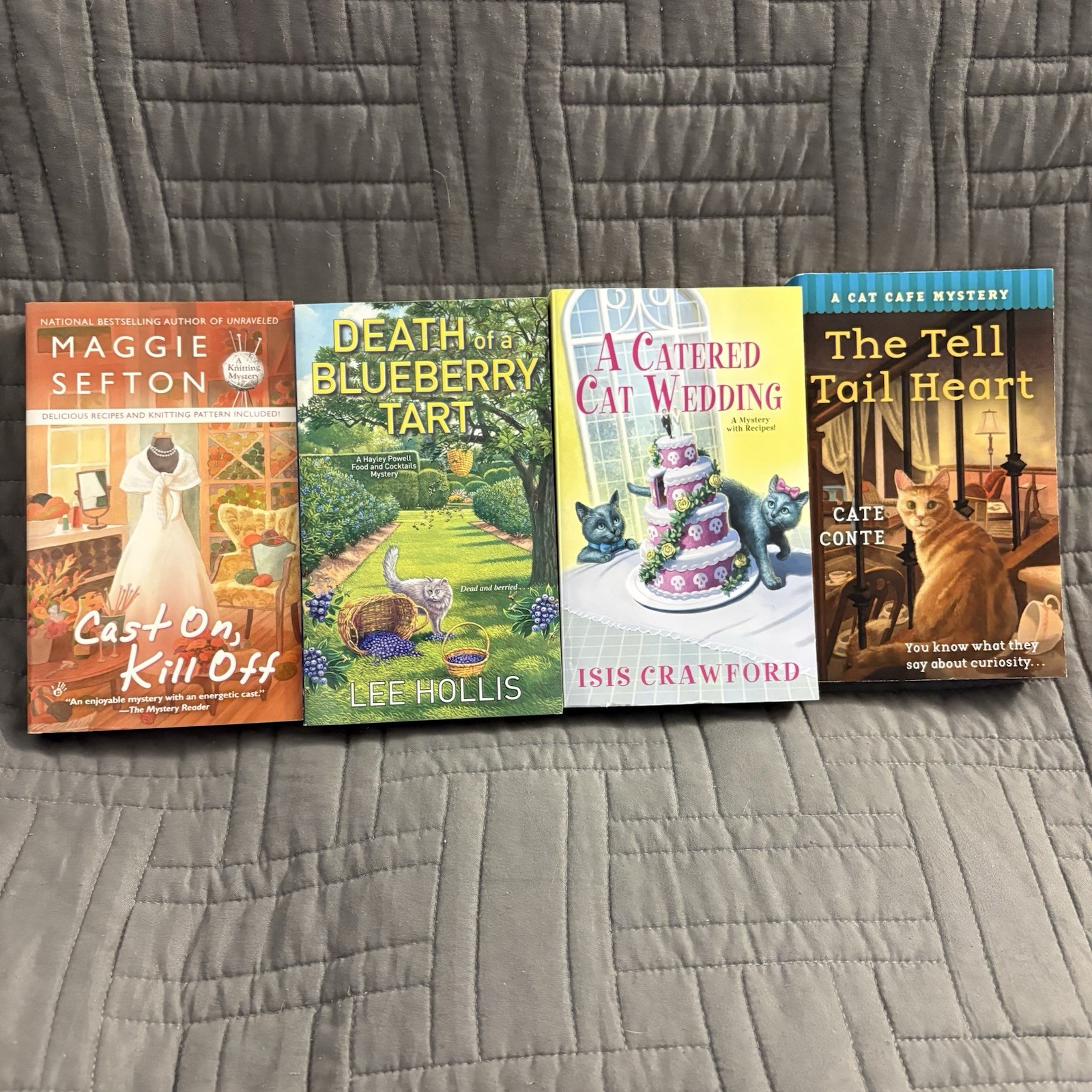 Lot of 20 – COZY MYSTERIES | Paperback Books Mixed Authors