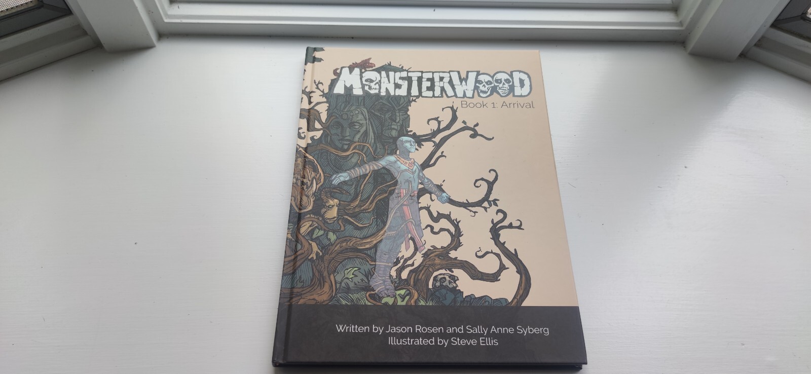 Monsterwood Book One | Arrival Hardcover Graphic Novel Rosen Steve Ellis