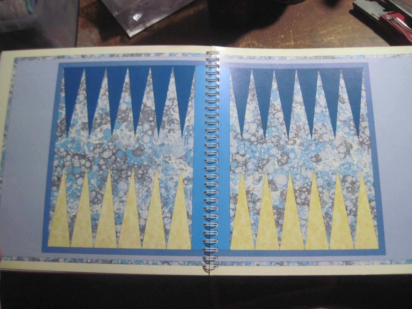The Book of Classic Board Games with Other (Klutz) – Spiral-bound – GOOD