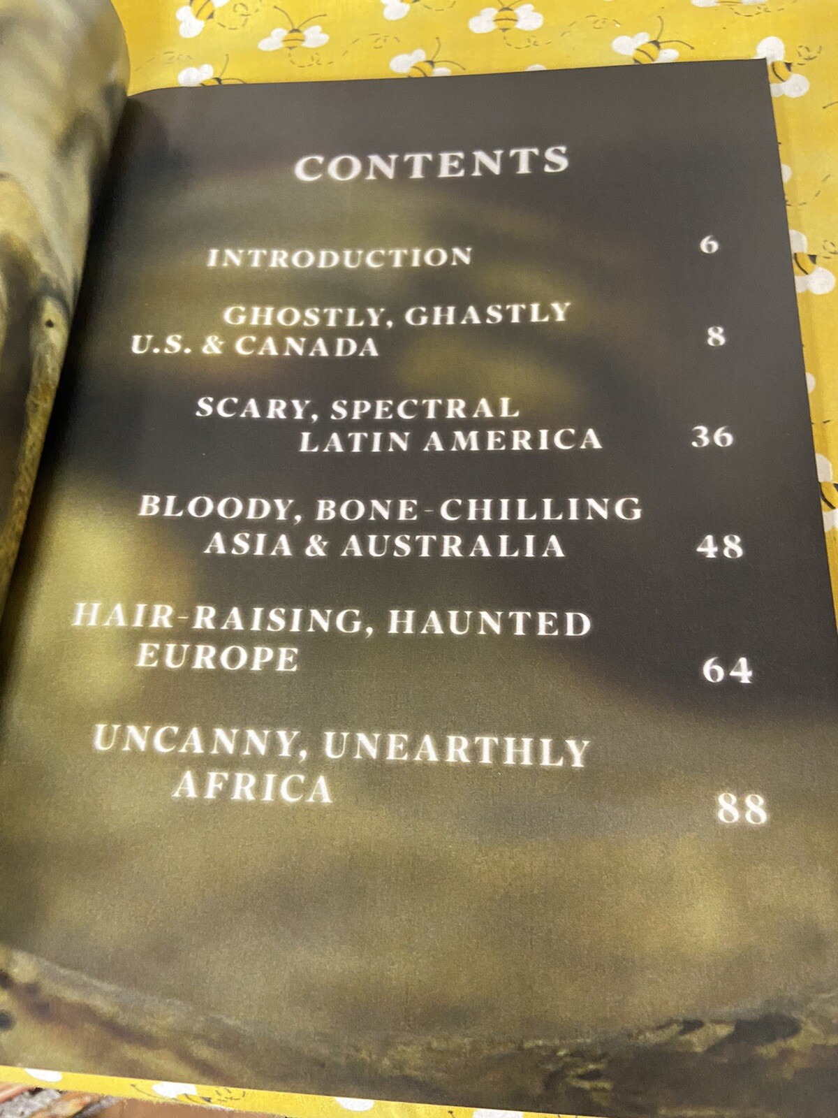 THE WORLD’S MOST HAUNTED PLACES LIFE Magazine 2023 Reissue of Special Edition