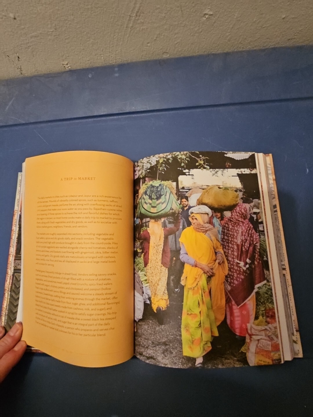 Patterns of India : A Journey Through Colors, Textiles, and the Vibrancy of…