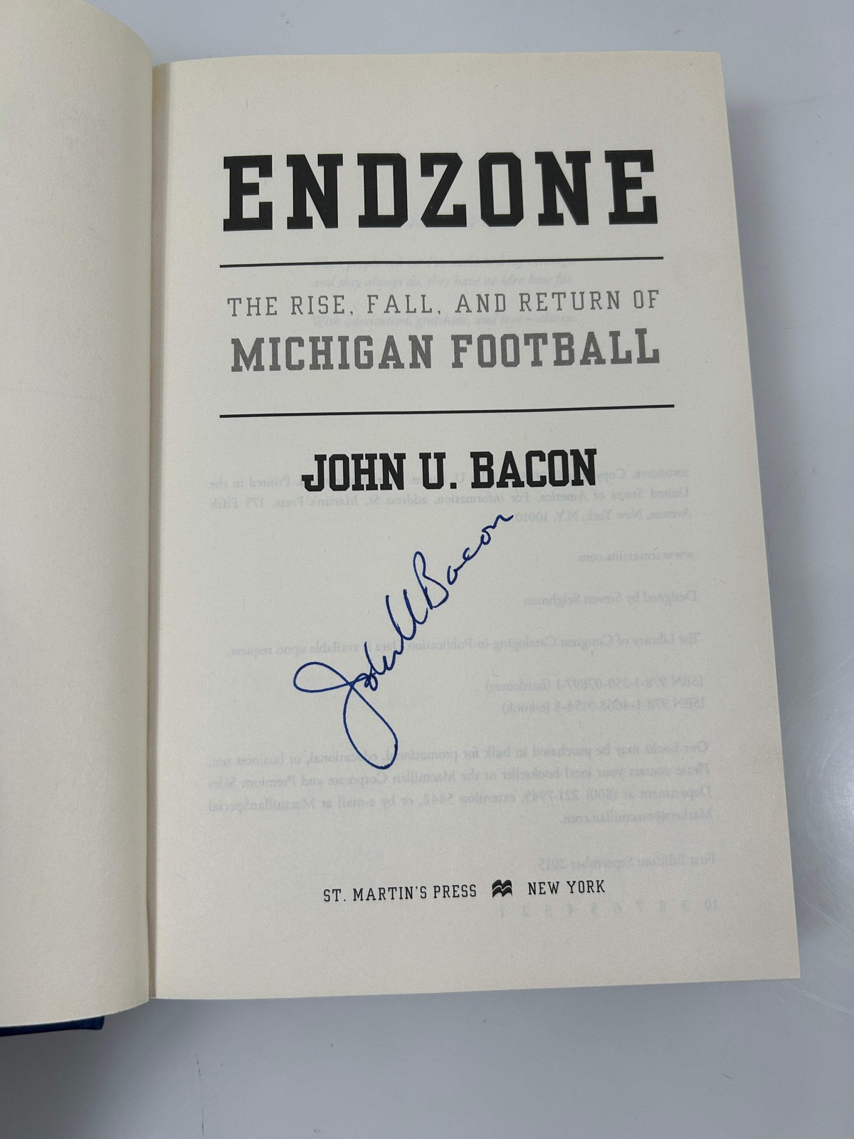 Endzone by John U. Bacon St. Martin’s Press*signed* 1st Ed 1995 HCDJ