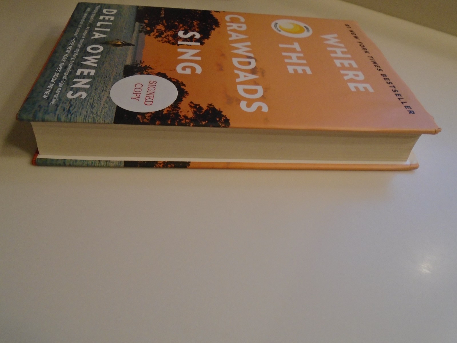 Beautiful SIGNED Copy Of „Where The Crawdads Sing“ By Delia Owens