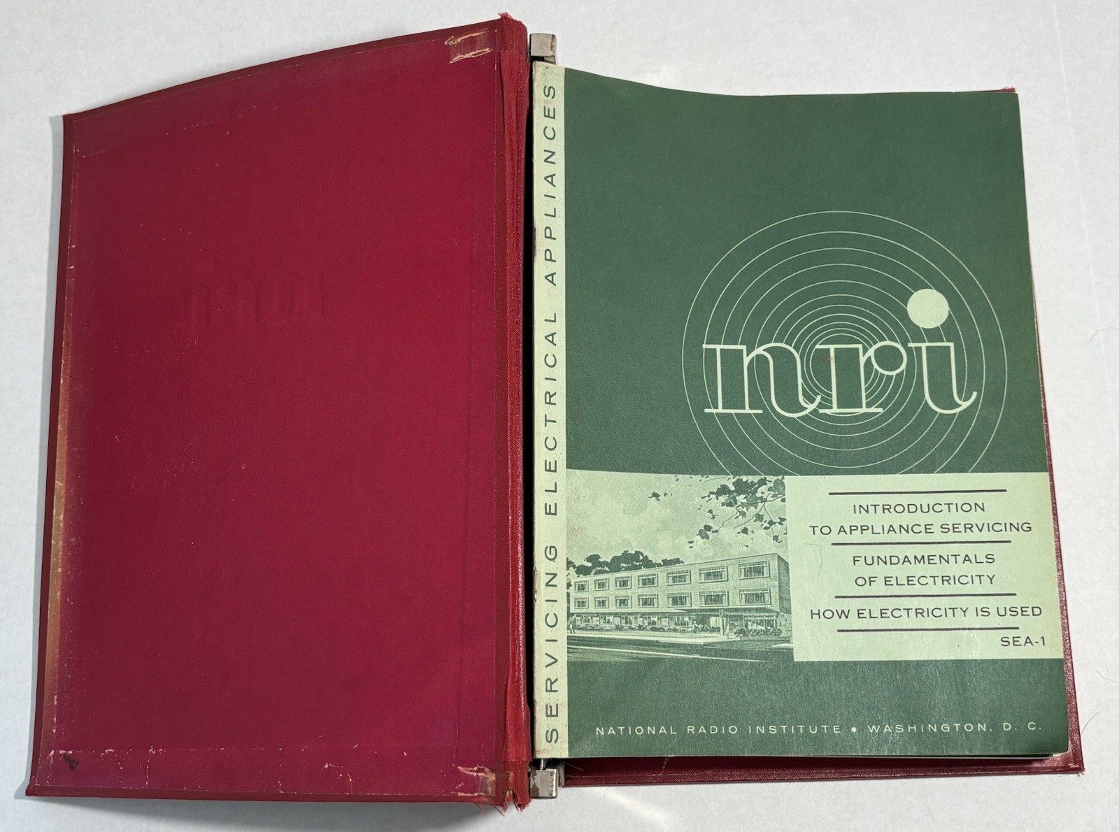 1965 National Radio Institute Servicing Electrical Appliances Lot Of 11 Books