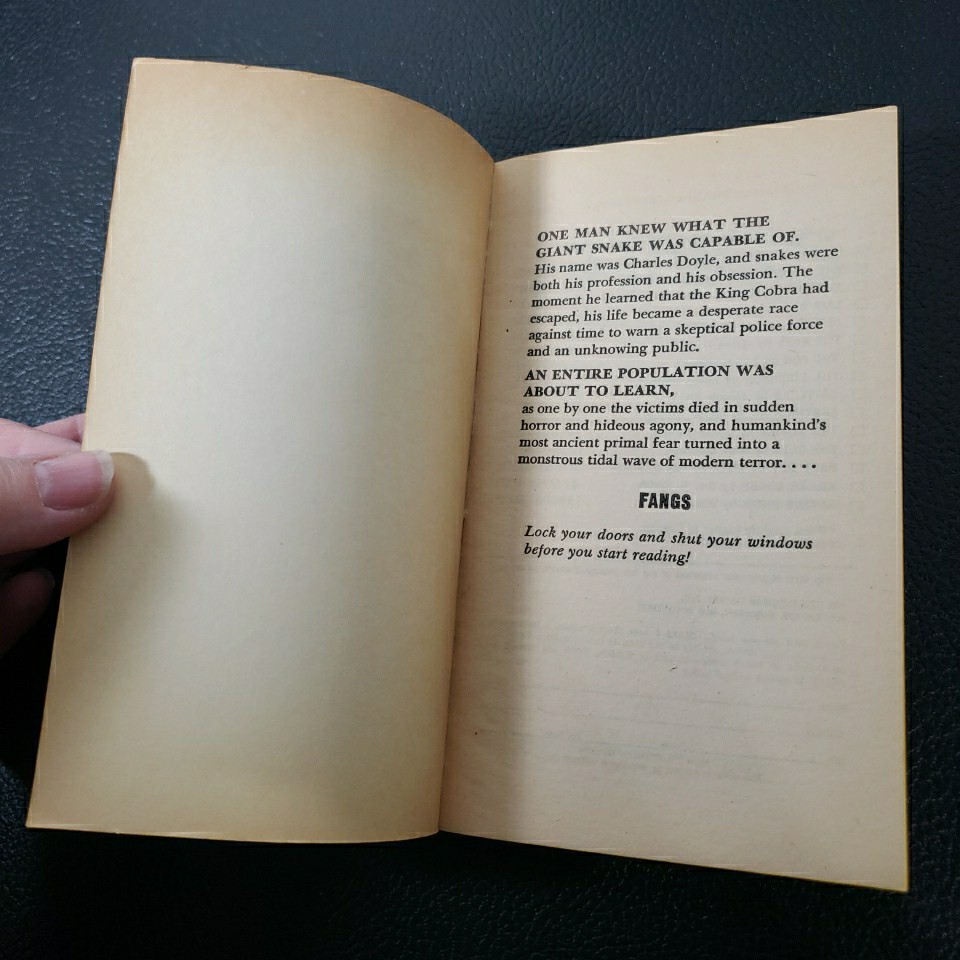 Fangs By William Dobson (Michael Butterworth) 1980 Horror PFH First Print Signet